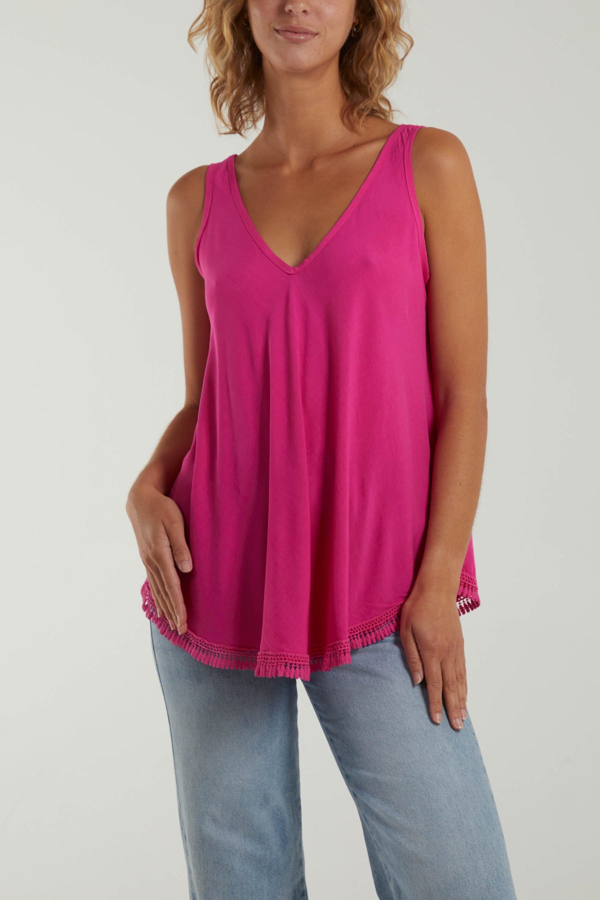Tassel Hem V-Neck Vest