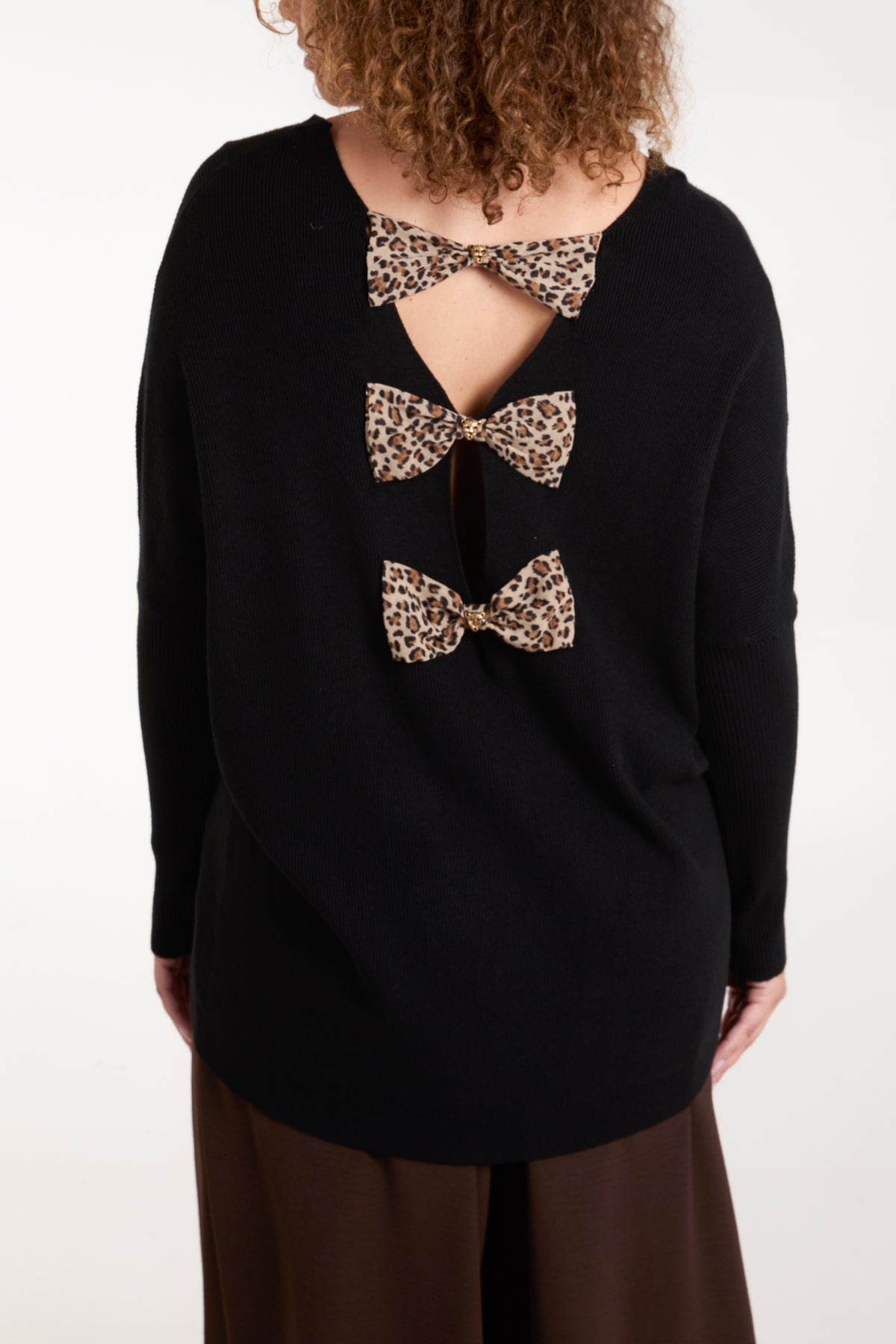 Animal Bow Back V-Neck Knit Jumper