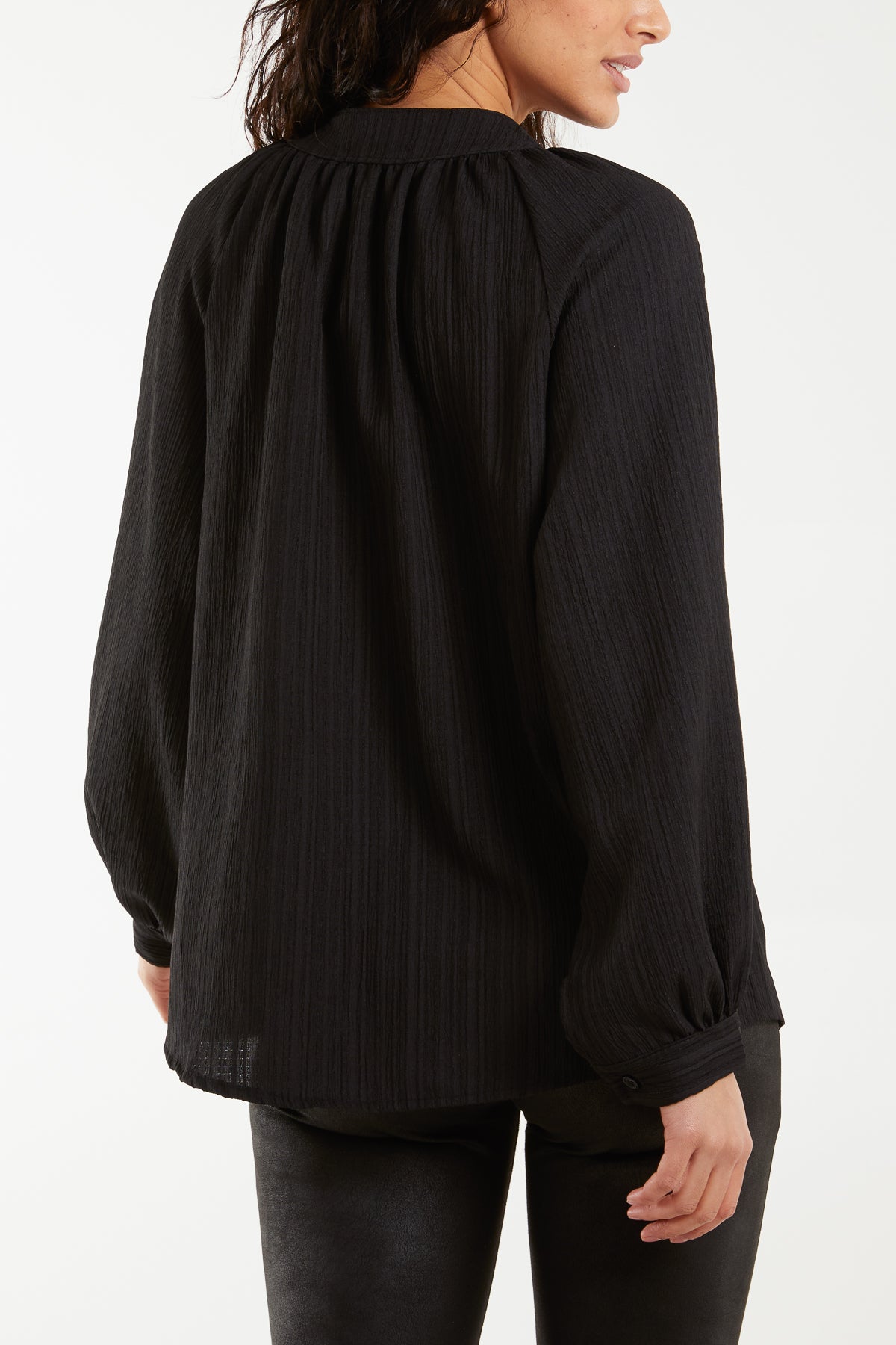 Collarless Balloon Sleeve Crinkle Shirt