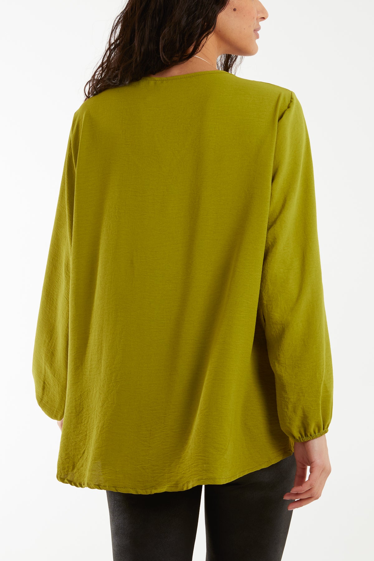 Scoop Neck Necklace Blouse
