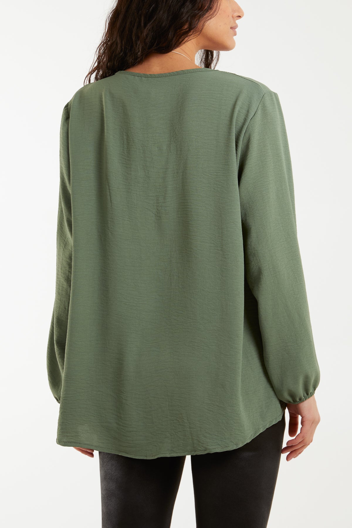 Scoop Neck Necklace Blouse