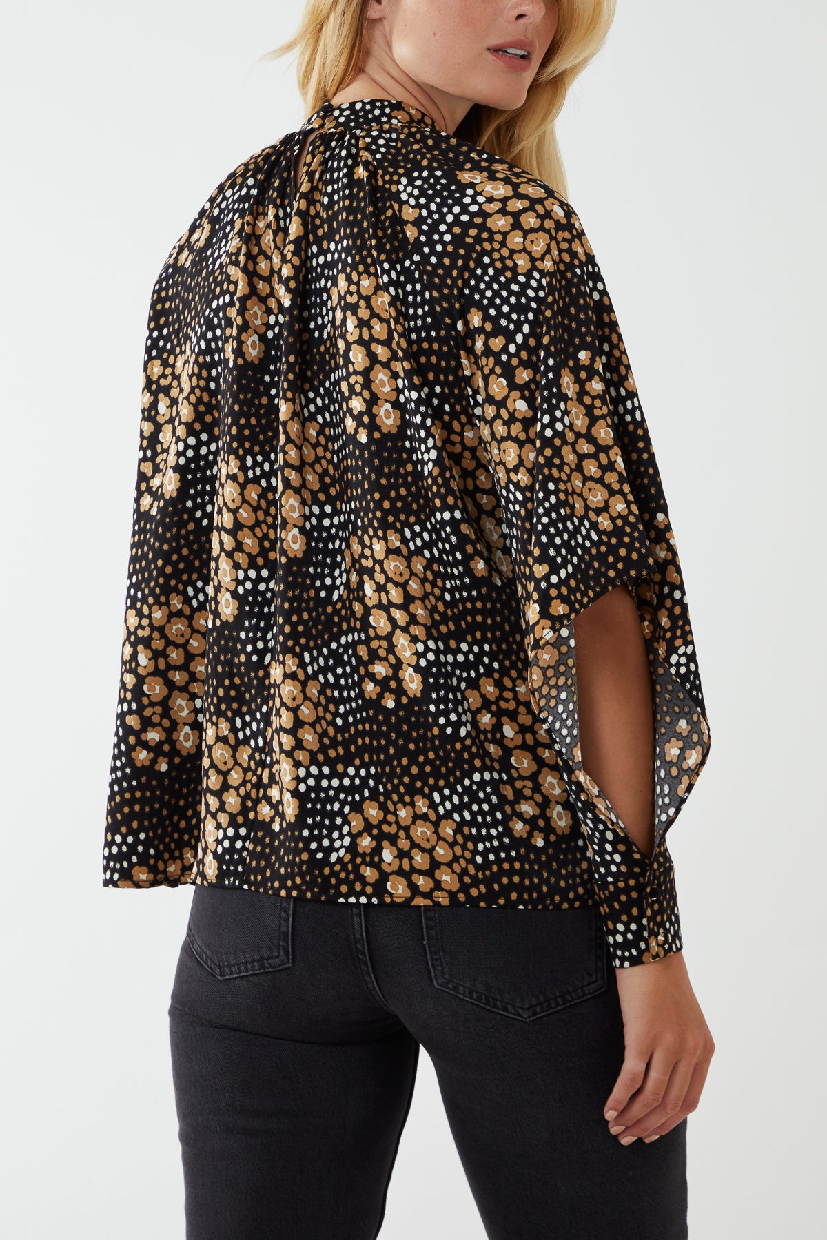 High Neck Cut Out Volume Sleeve Top