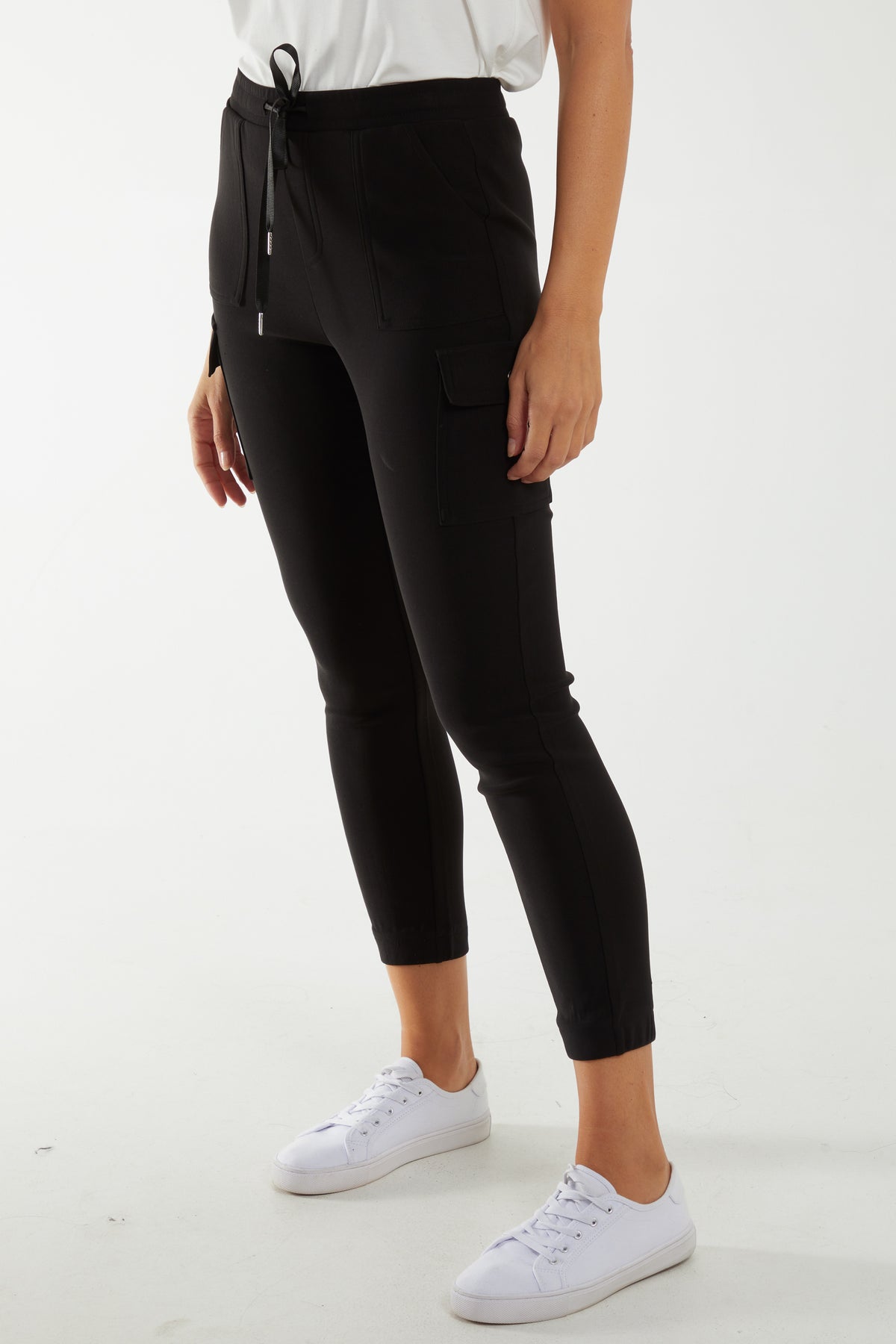 Slim Flit Cargo Leggings w/ Drawstring