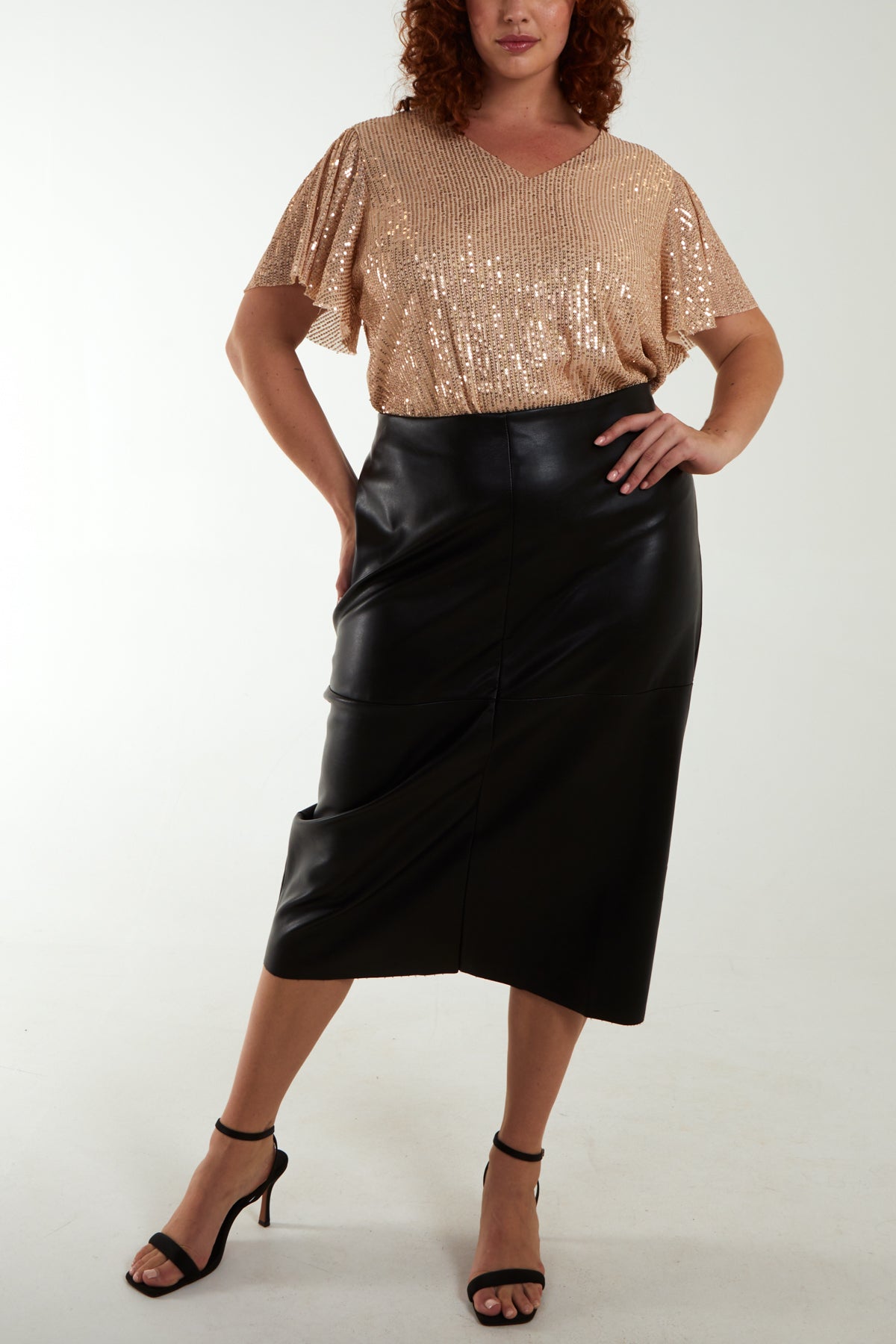 Curve Angel Sleeve V-Neck Sequin Top
