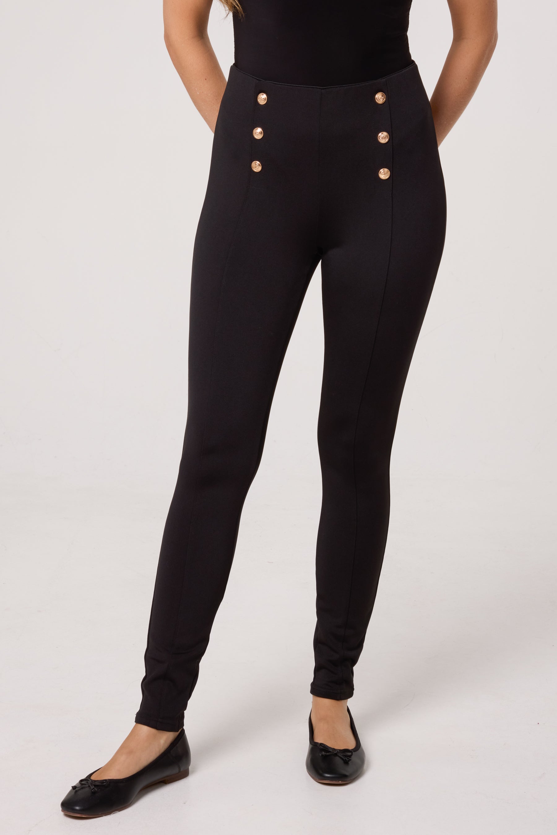 Button Detail Shaping Legging
