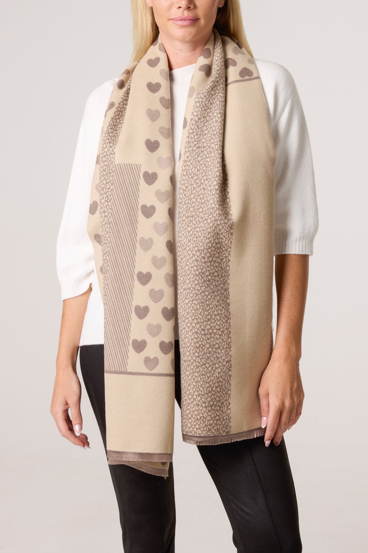Reversible Heart Print Scarf