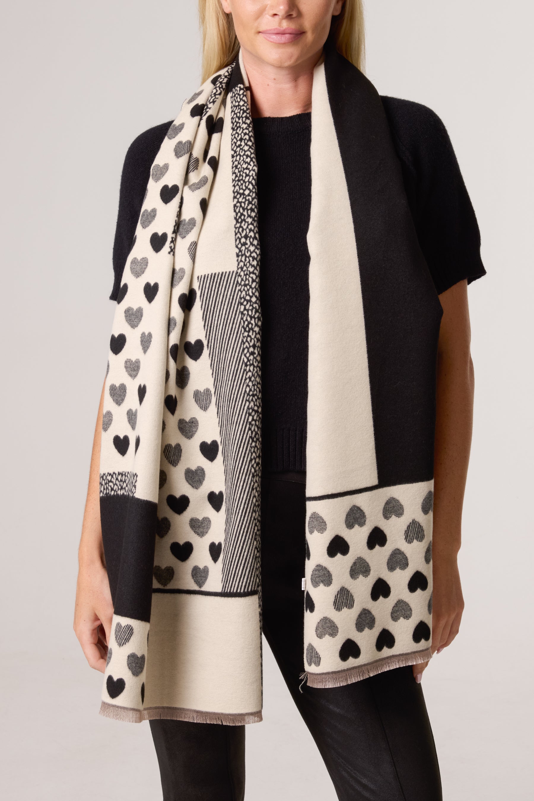 Reversible Heart Print Scarf