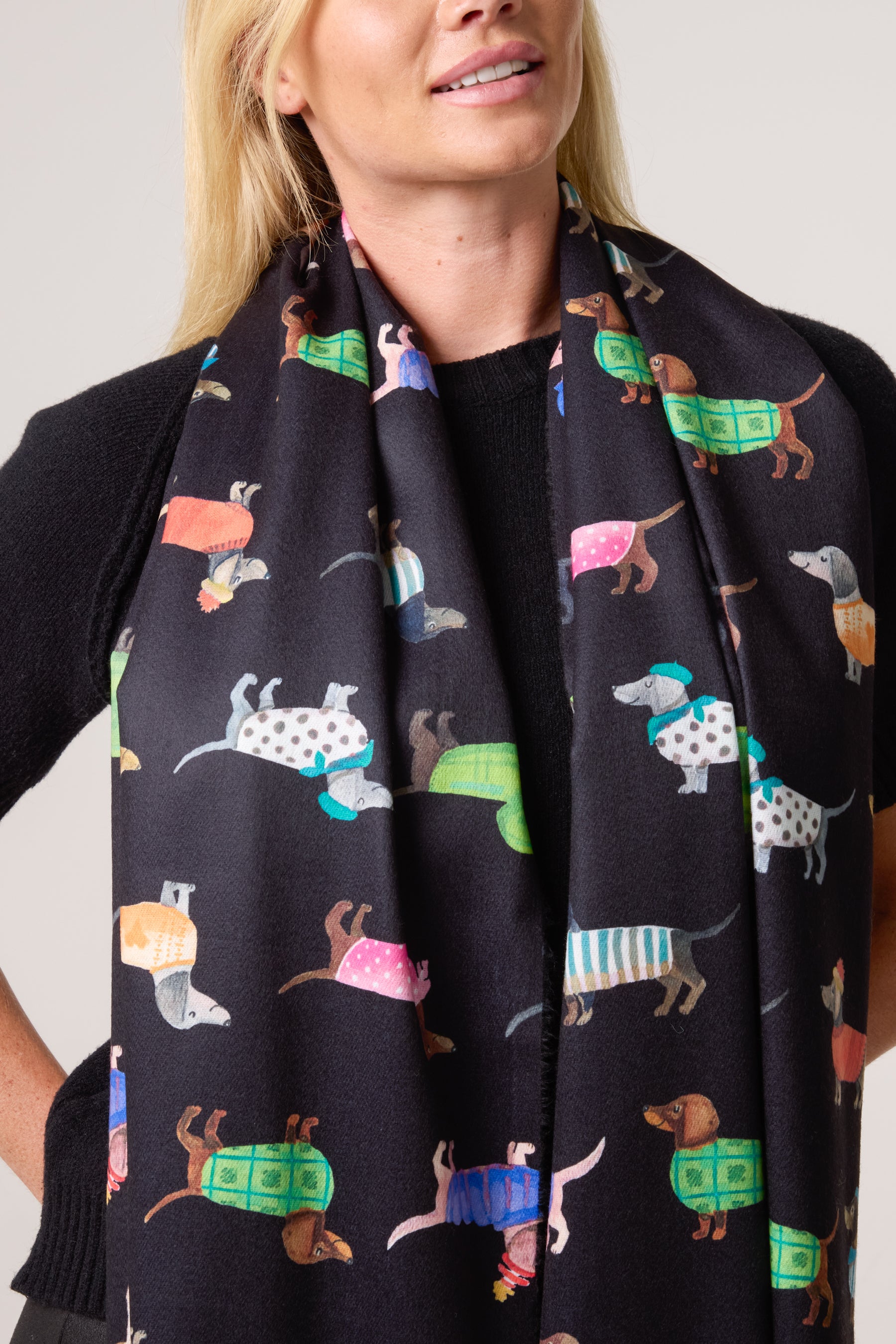 Sausage Dog Tassel Scarf