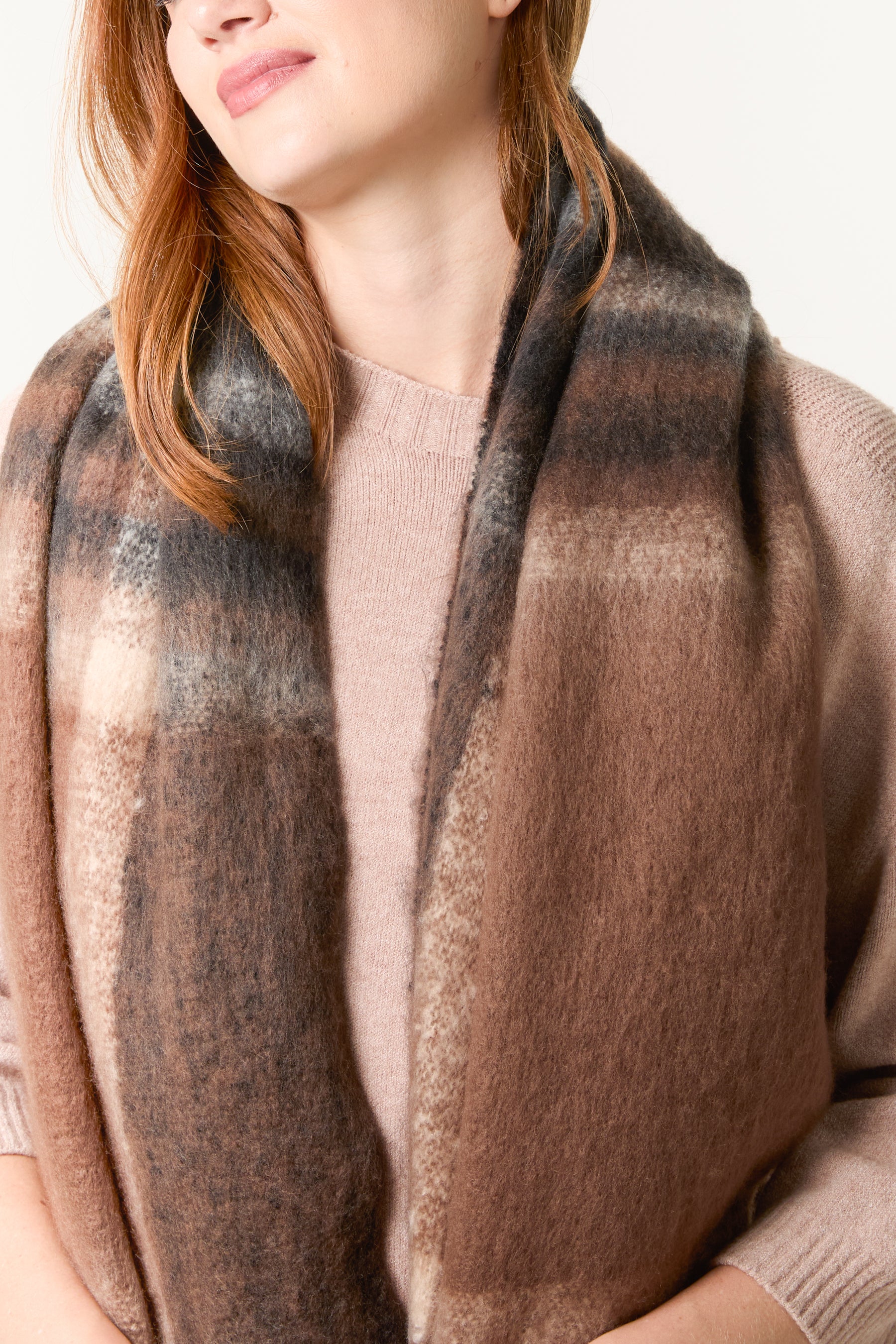 Classic Check Tassel Knit Scarf