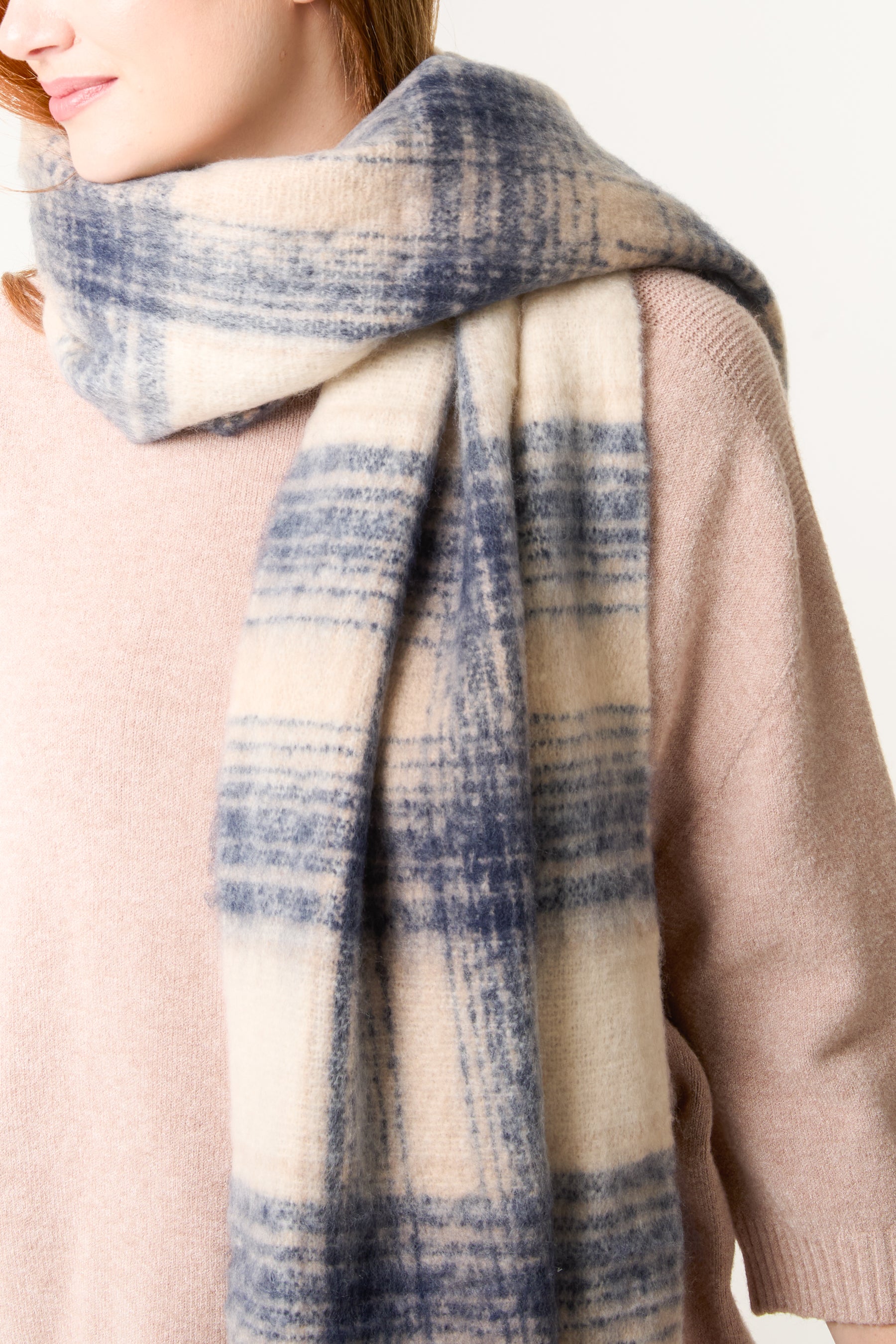 Fluffy Knit Tartan Tassel Scarf