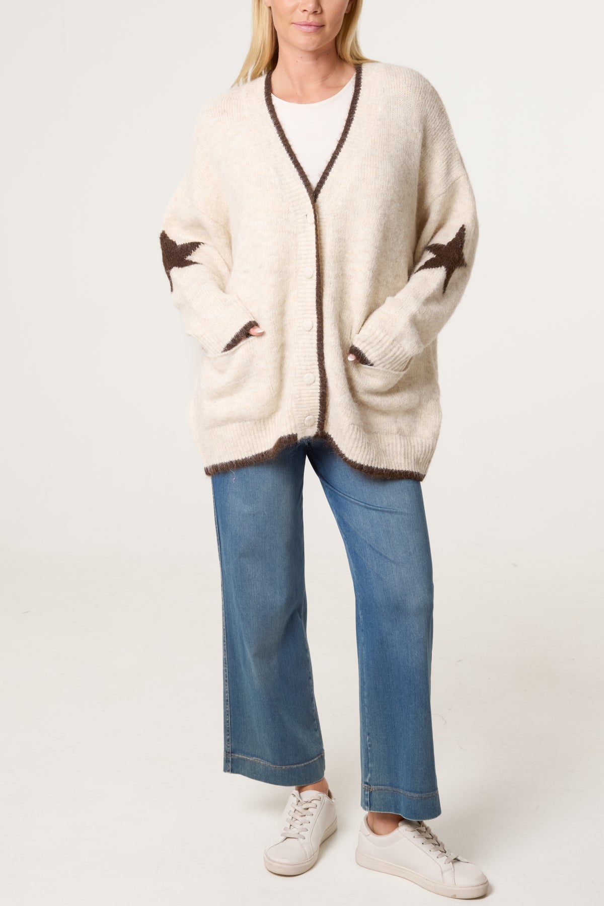 Contrast Star Relaxed Knit Cardigan