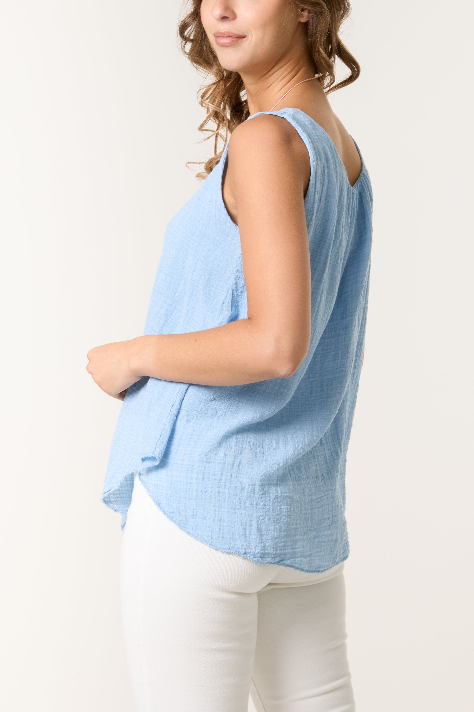 Double Layer Scoop Neck Necklace Vest