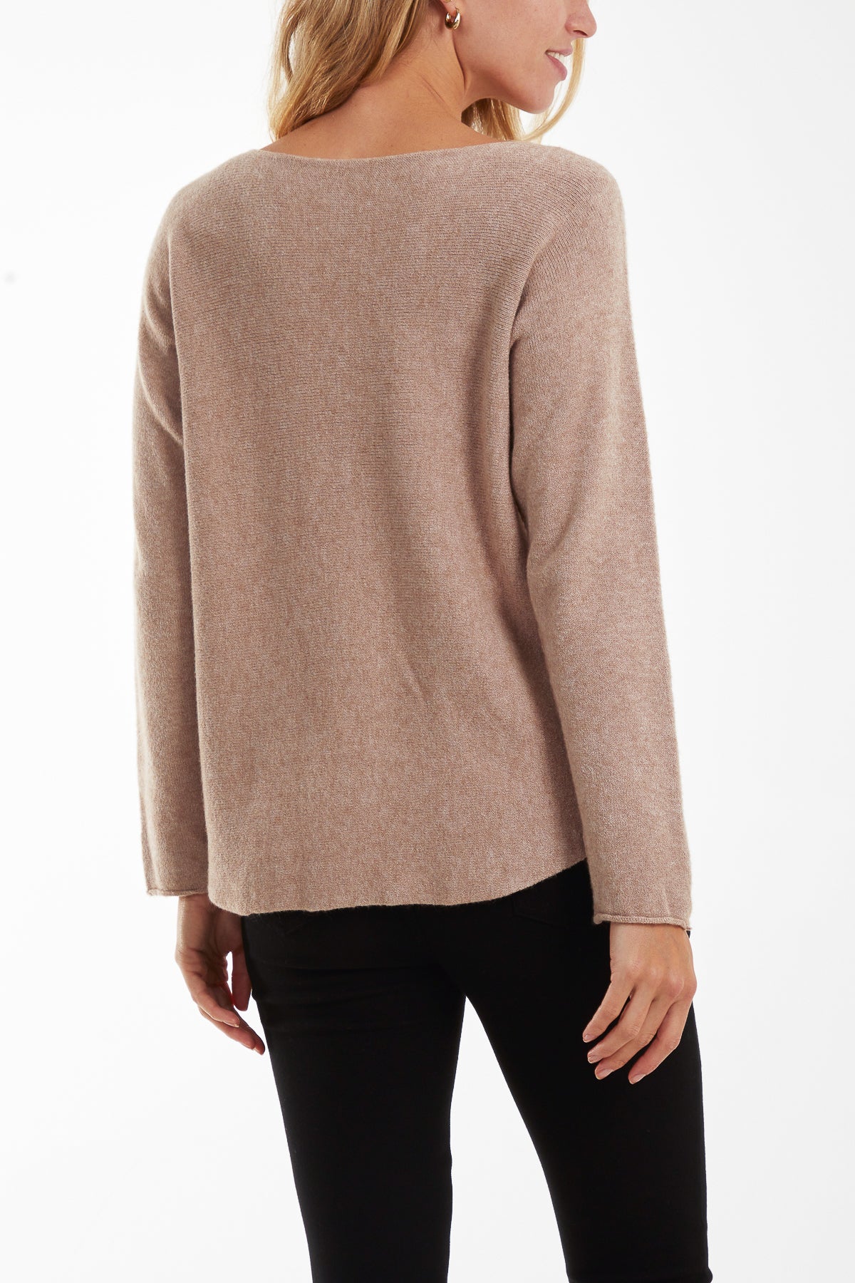 Round Neck Fine Knit Jumper