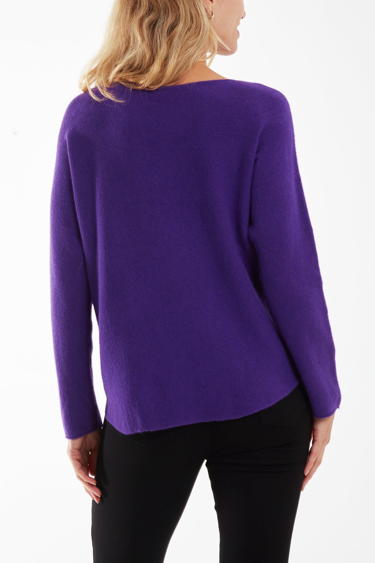 Round Neck Fine Knit Jumper