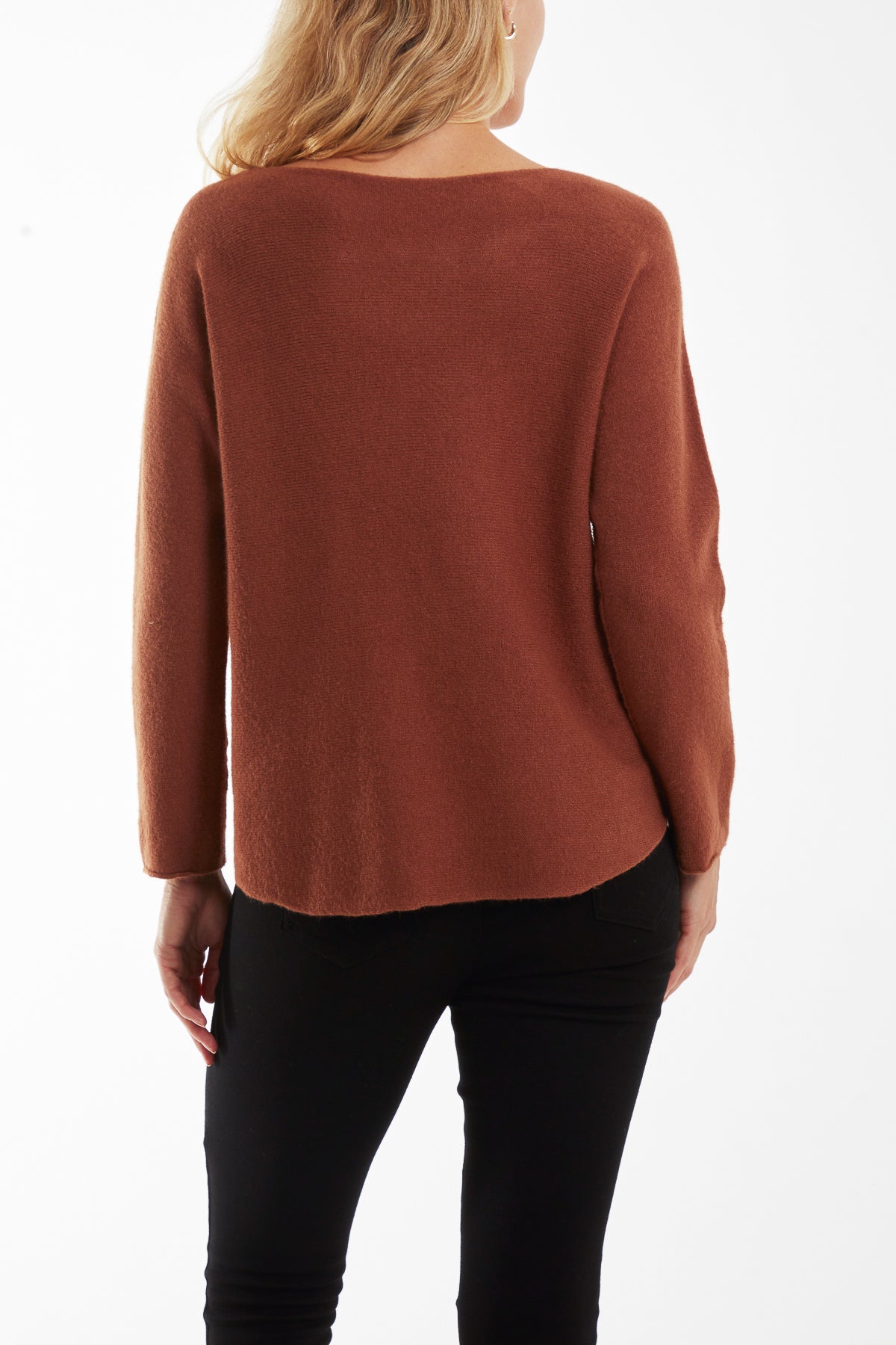 Round Neck Fine Knit Jumper