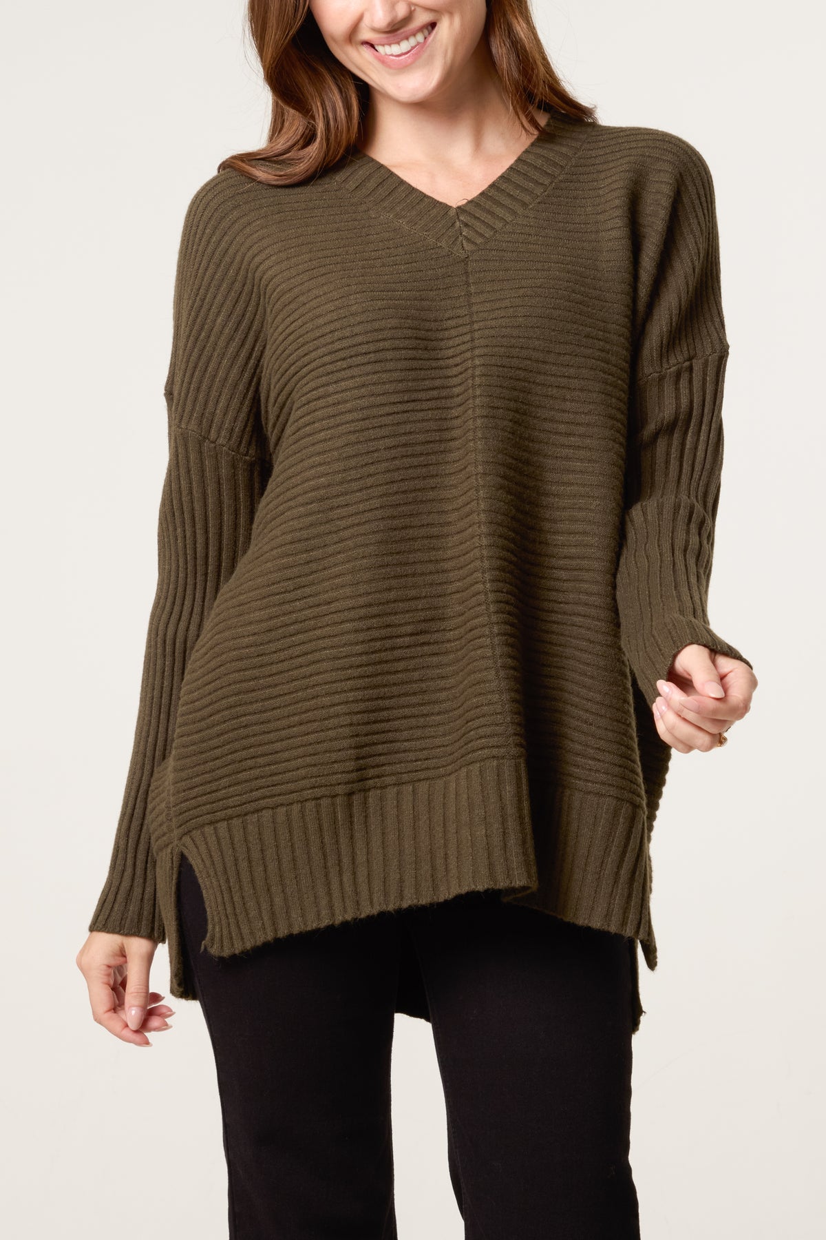 Ribbed Relax Fit V-Neck Jumper