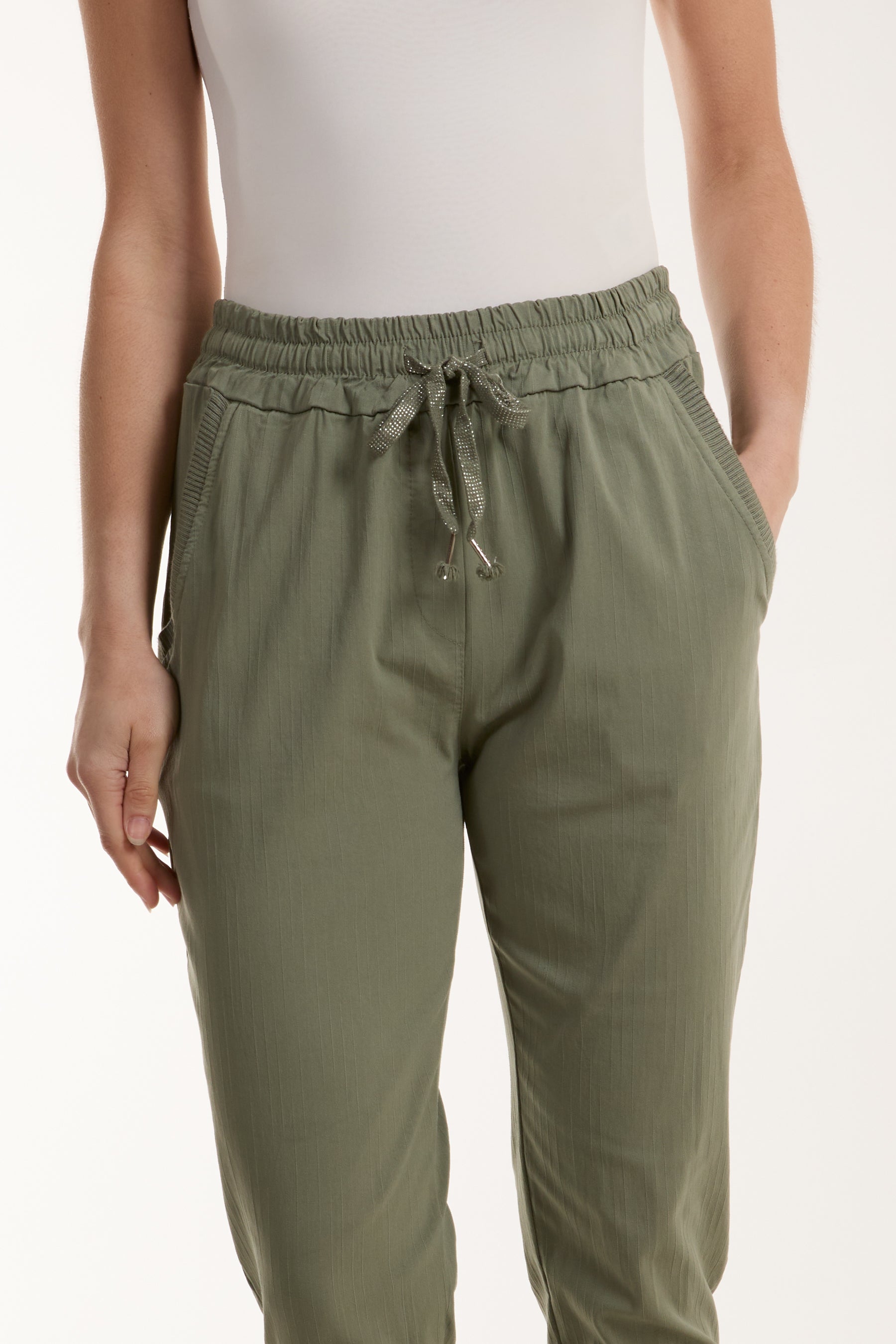 Texture Stripe Pocket Panel Trousers
