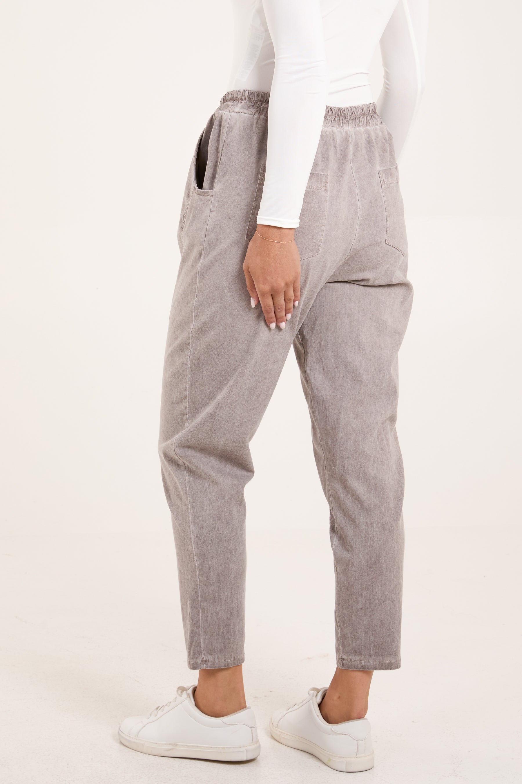 Washed Relaxed Fit Magic Trousers