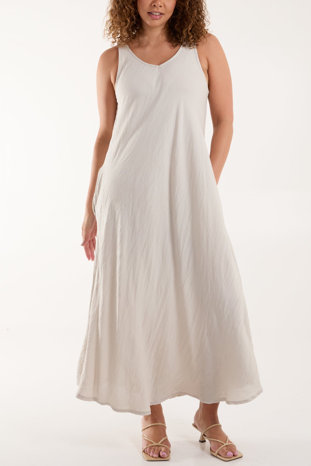 Sleeveless V-Neck Pockets Maxi Dress