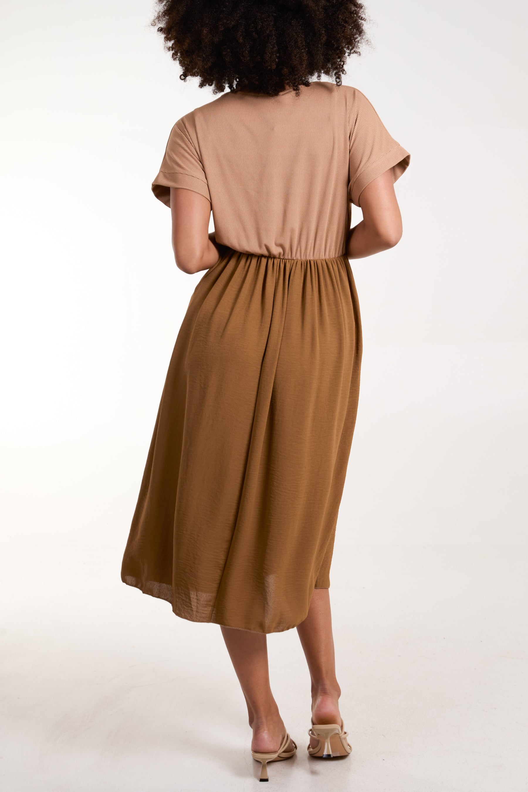 Ribbed Elasticated Bodice Midi Dress
