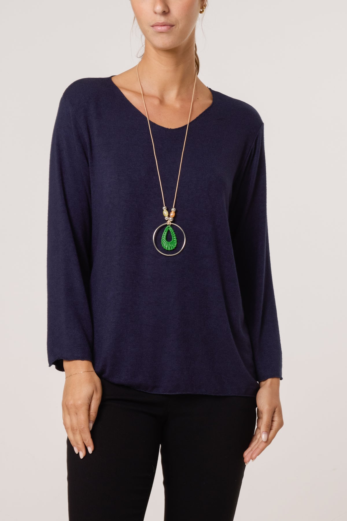 Necklace Fine Knit V-Neck Jumper