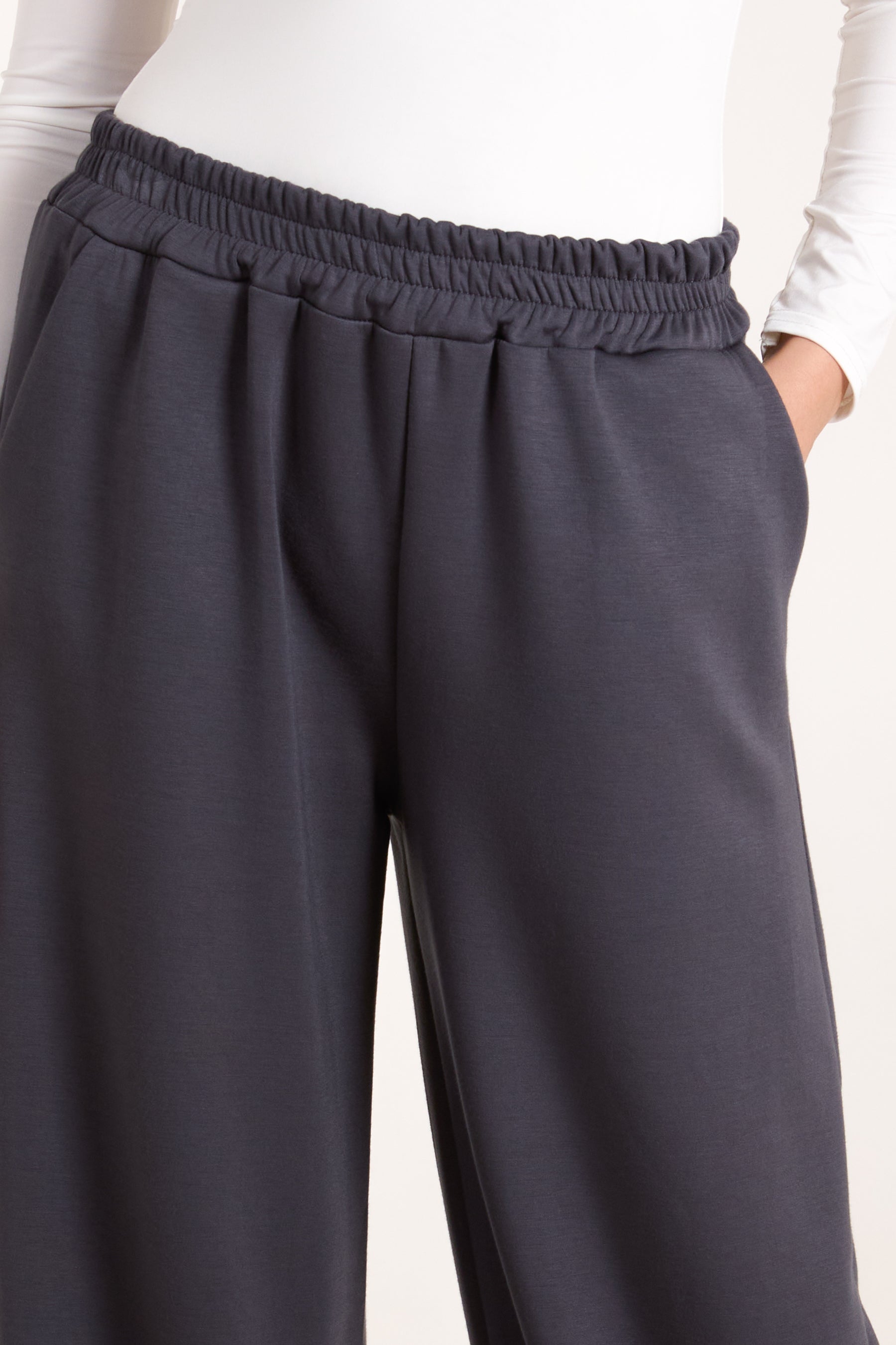 Soft Sweat Straight Leg Trouser