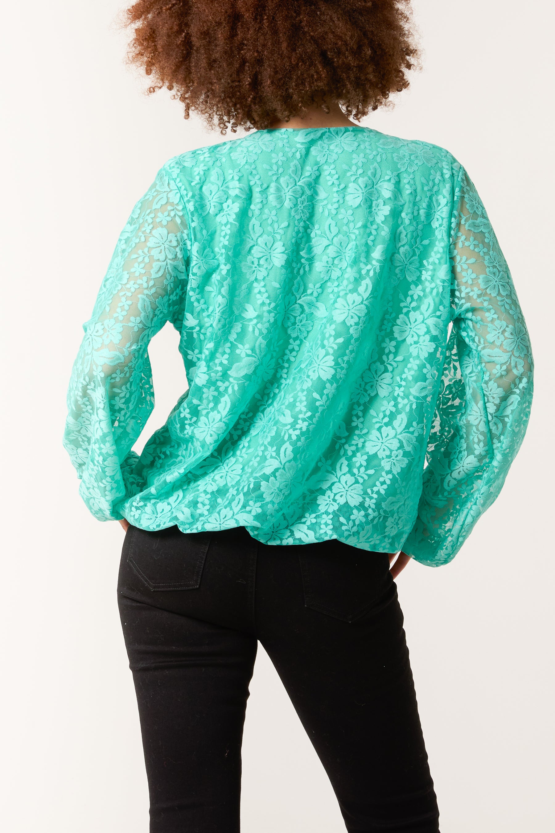 Round Neck Puffball Sleeve Lace Top