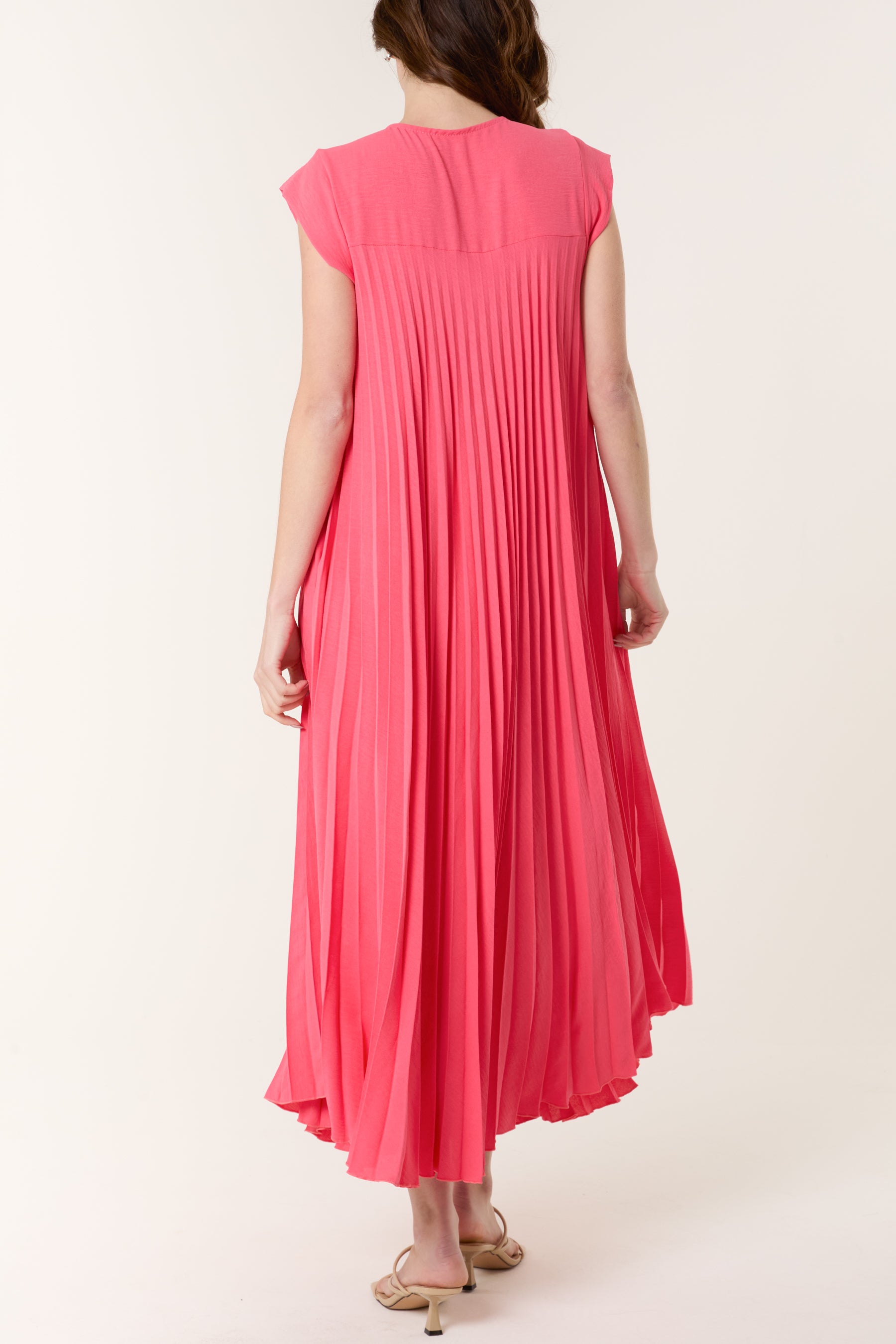 Cap Sleeve Pleated Maxi Dress