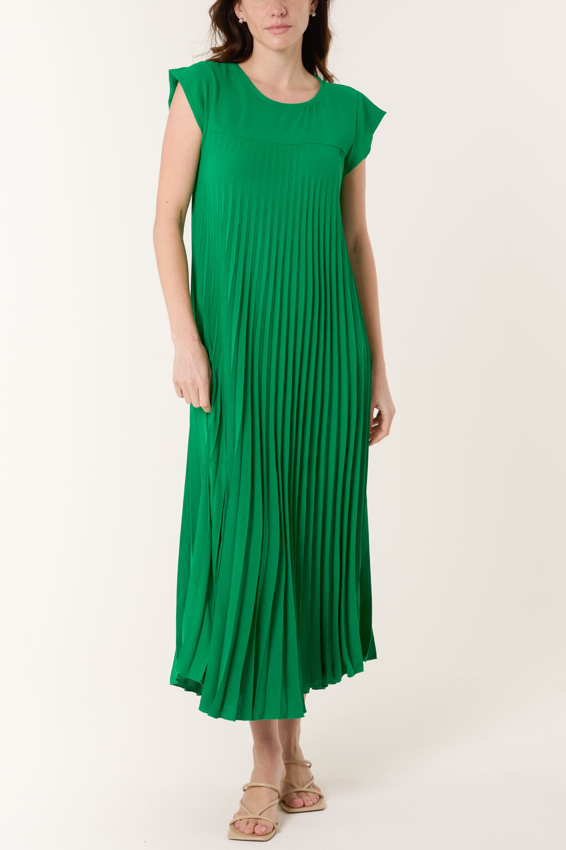 Cap Sleeve Pleated Maxi Dress