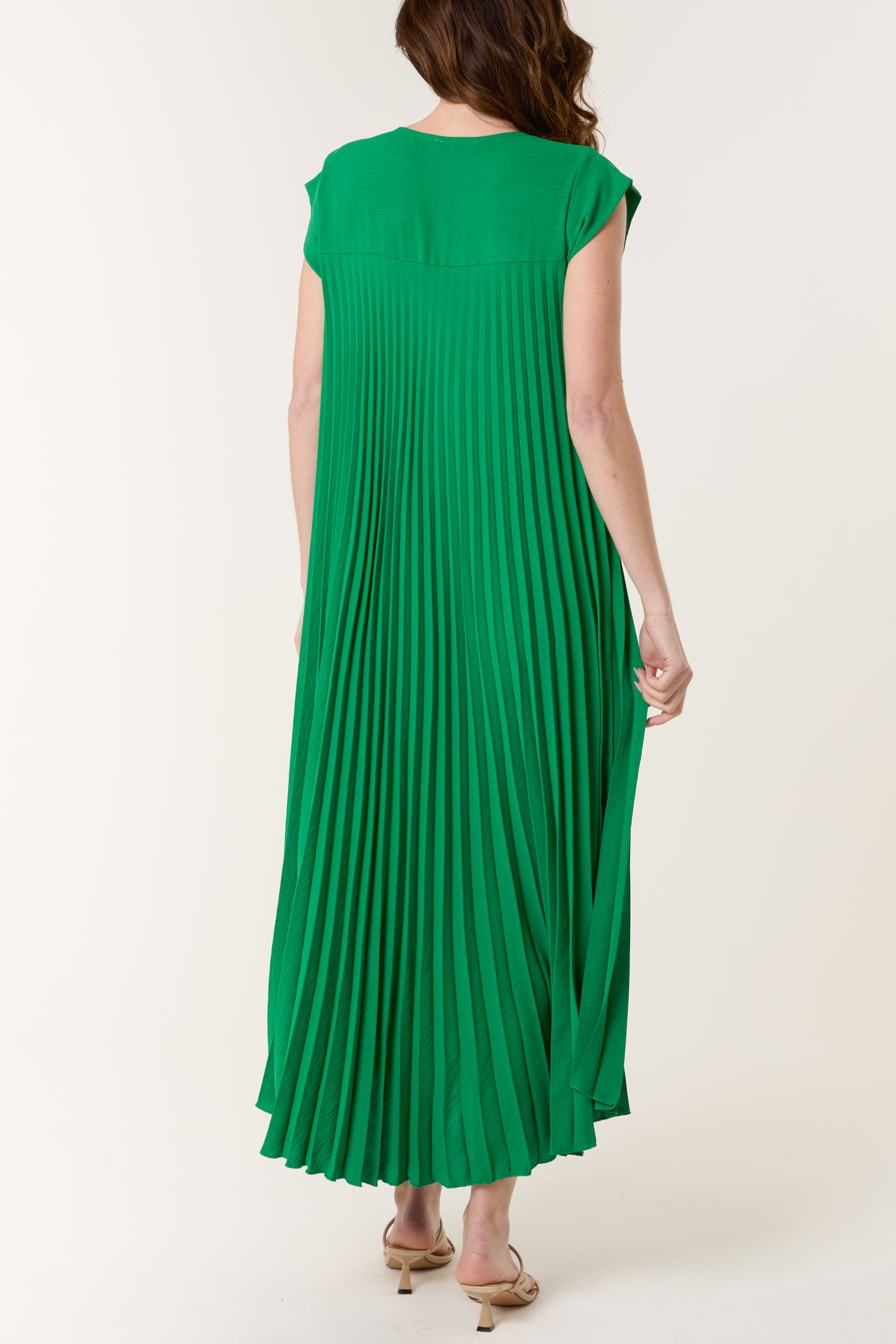Cap Sleeve Pleated Maxi Dress