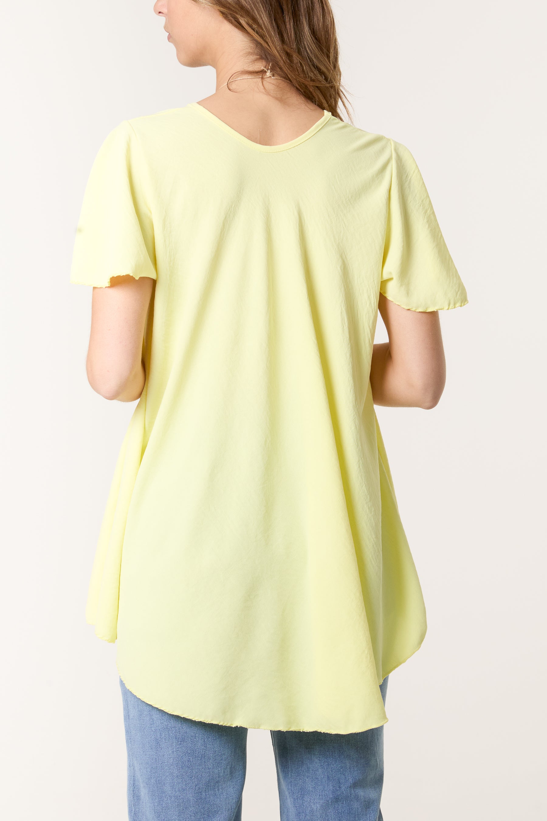 Necklace V-Neck Angel Sleeve Top