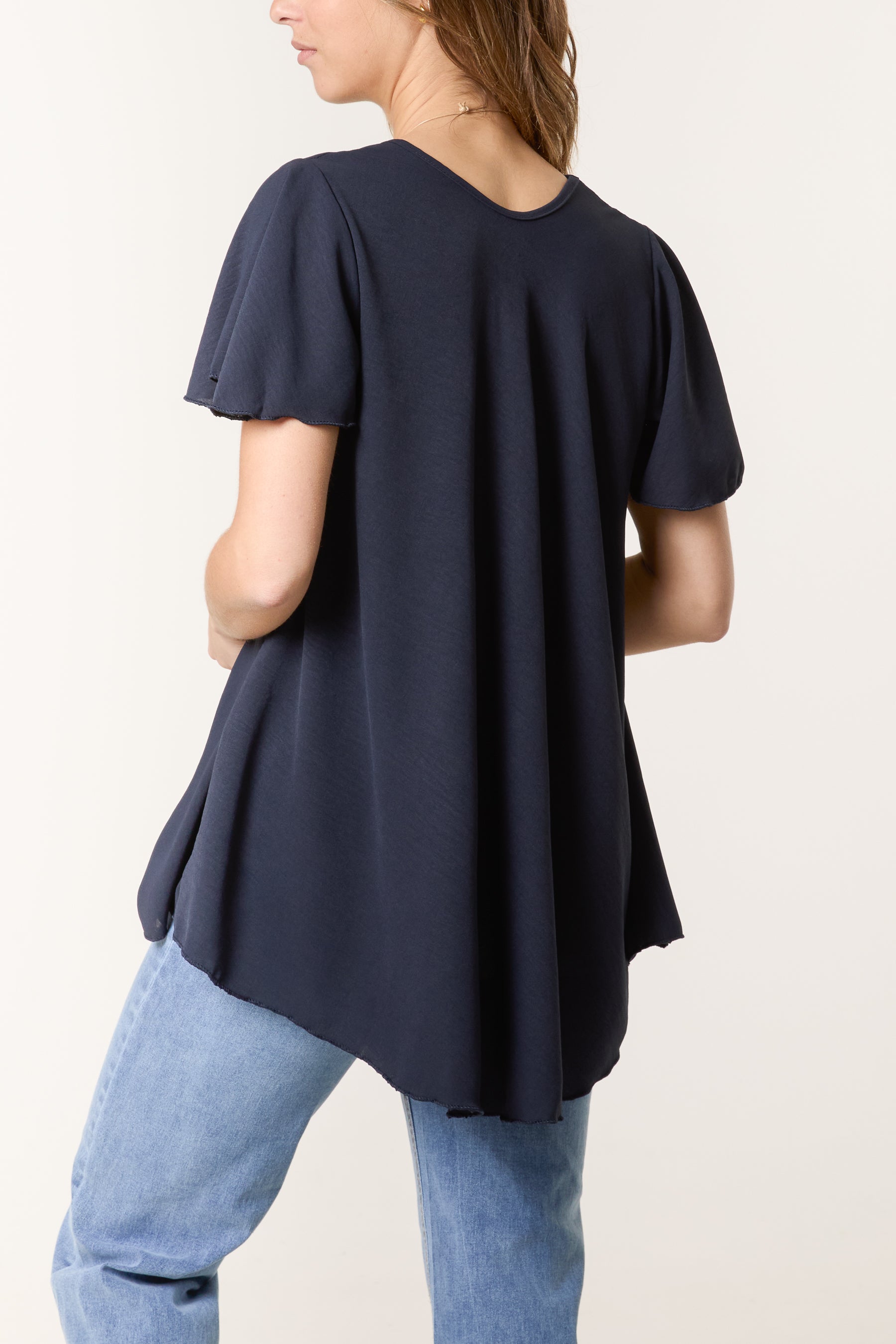 Necklace V-Neck Angel Sleeve Top