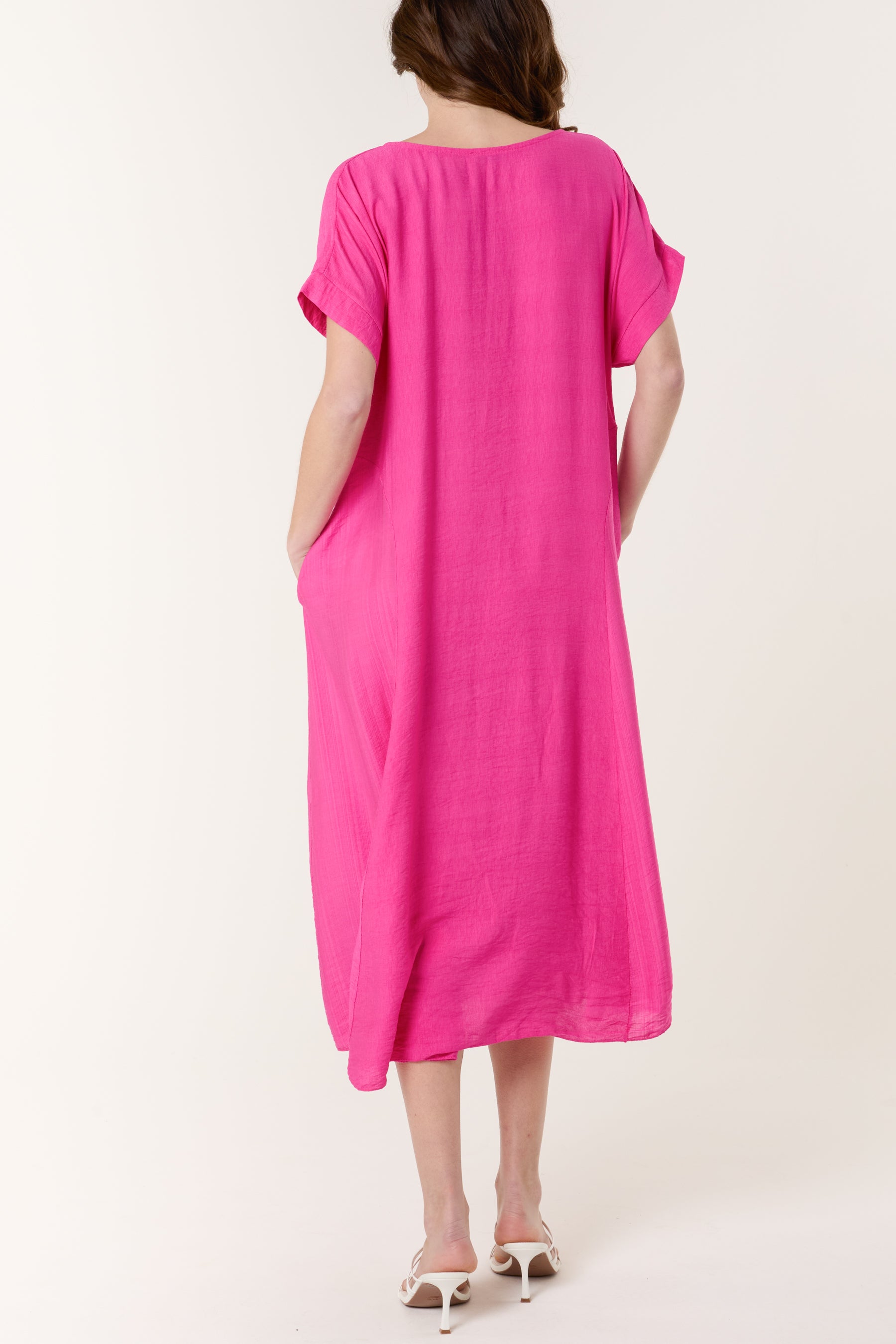 Round Neck Pockets Relaxed Midi Dress