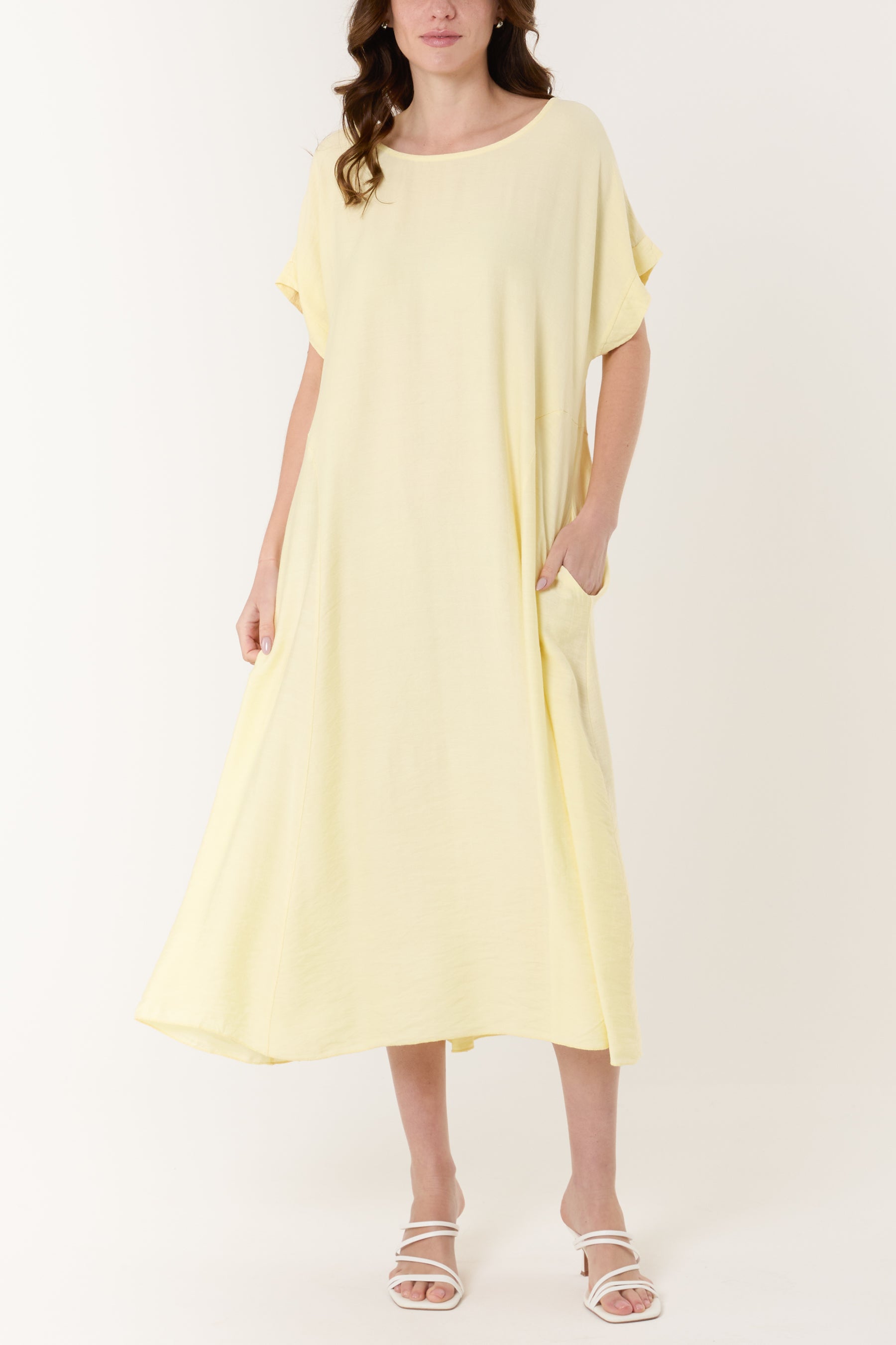 Round Neck Pockets Relaxed Midi Dress