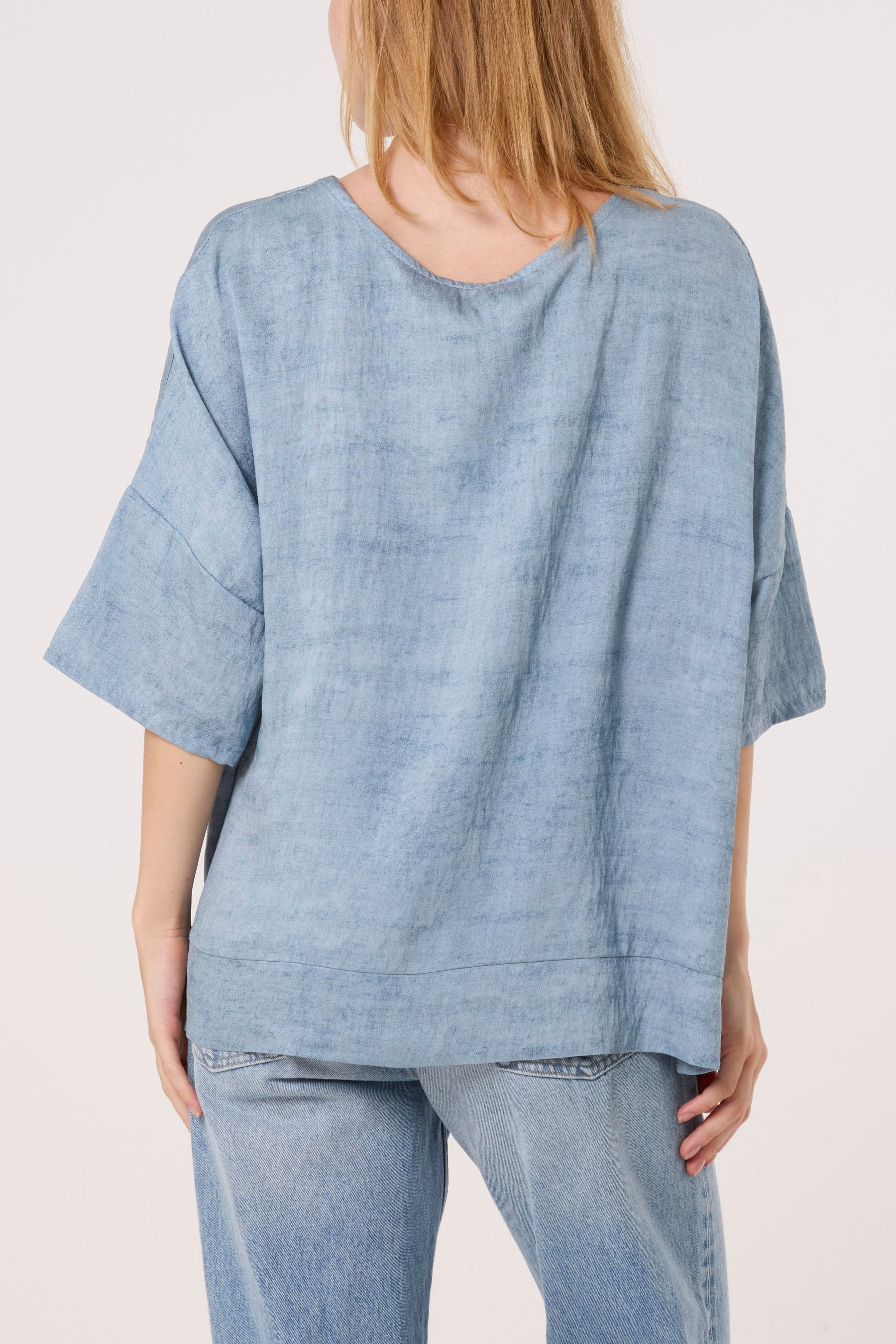 Necklace Acid Wash Short Sleeve Top