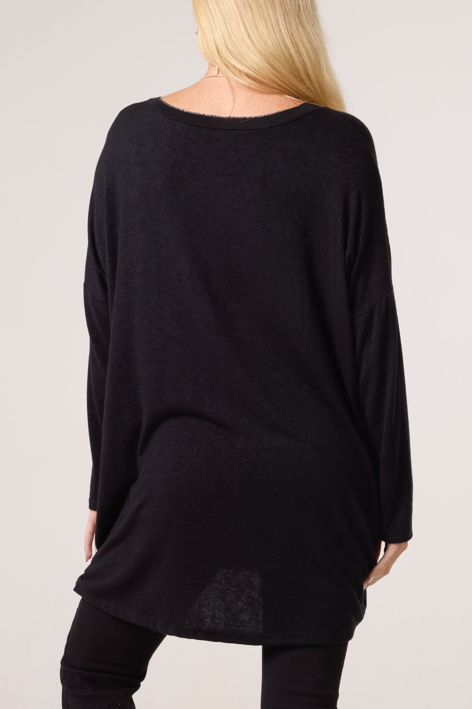 Necklace Lurex Trim Fine Knit Jumper