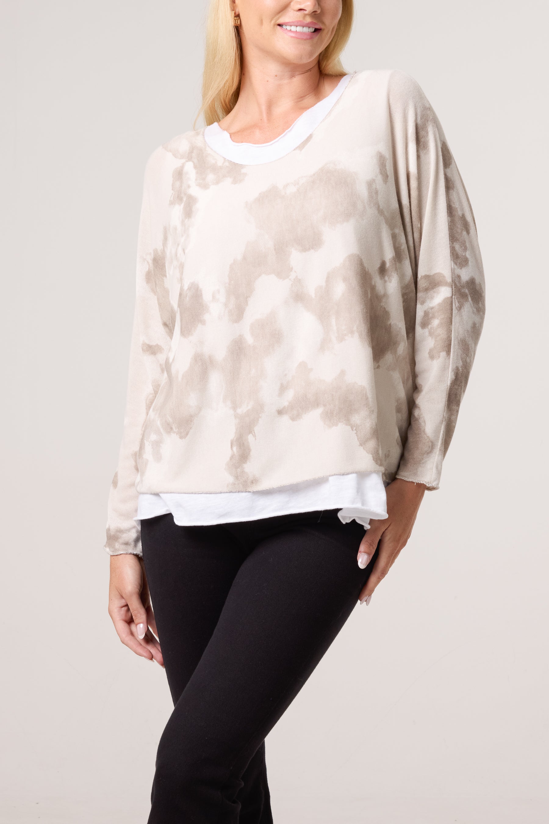 Necklace Blurred Double Layer Top