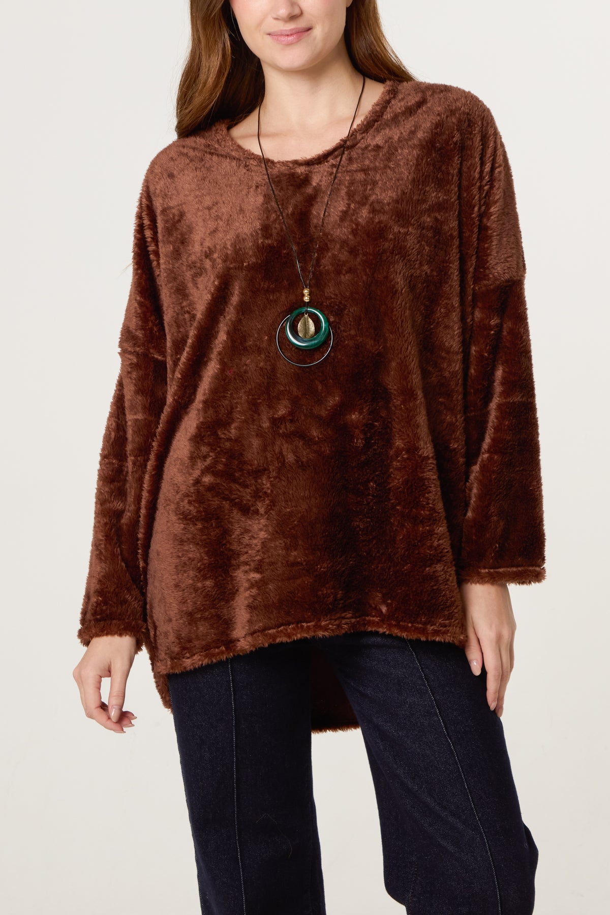 Necklace V-Neck Teddy Jumper