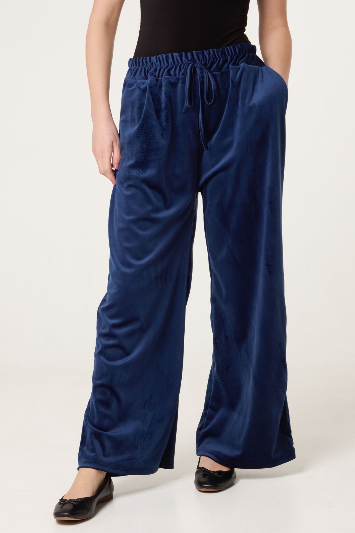 Velvet Pockets Wide Leg Trousers