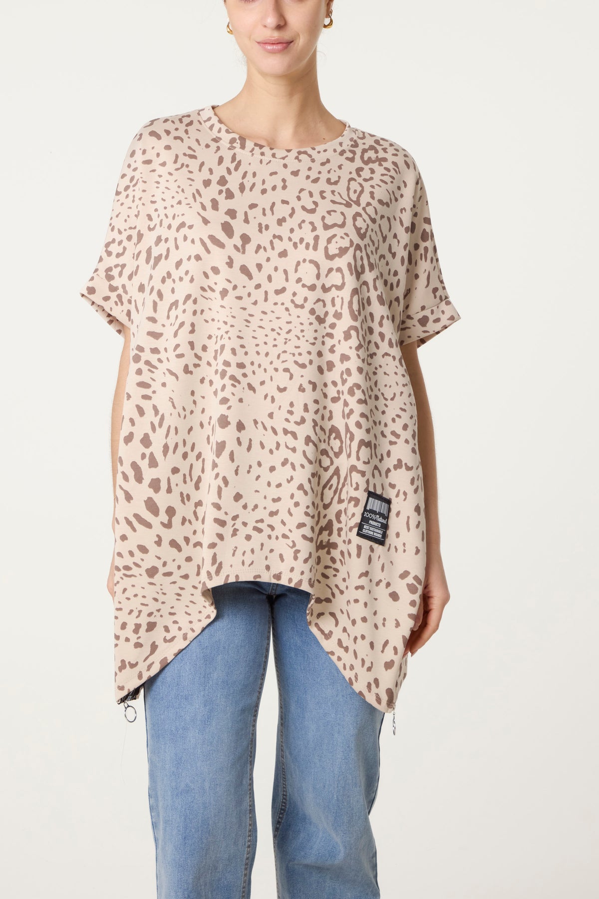 Short Sleeve Animal Sweat Top