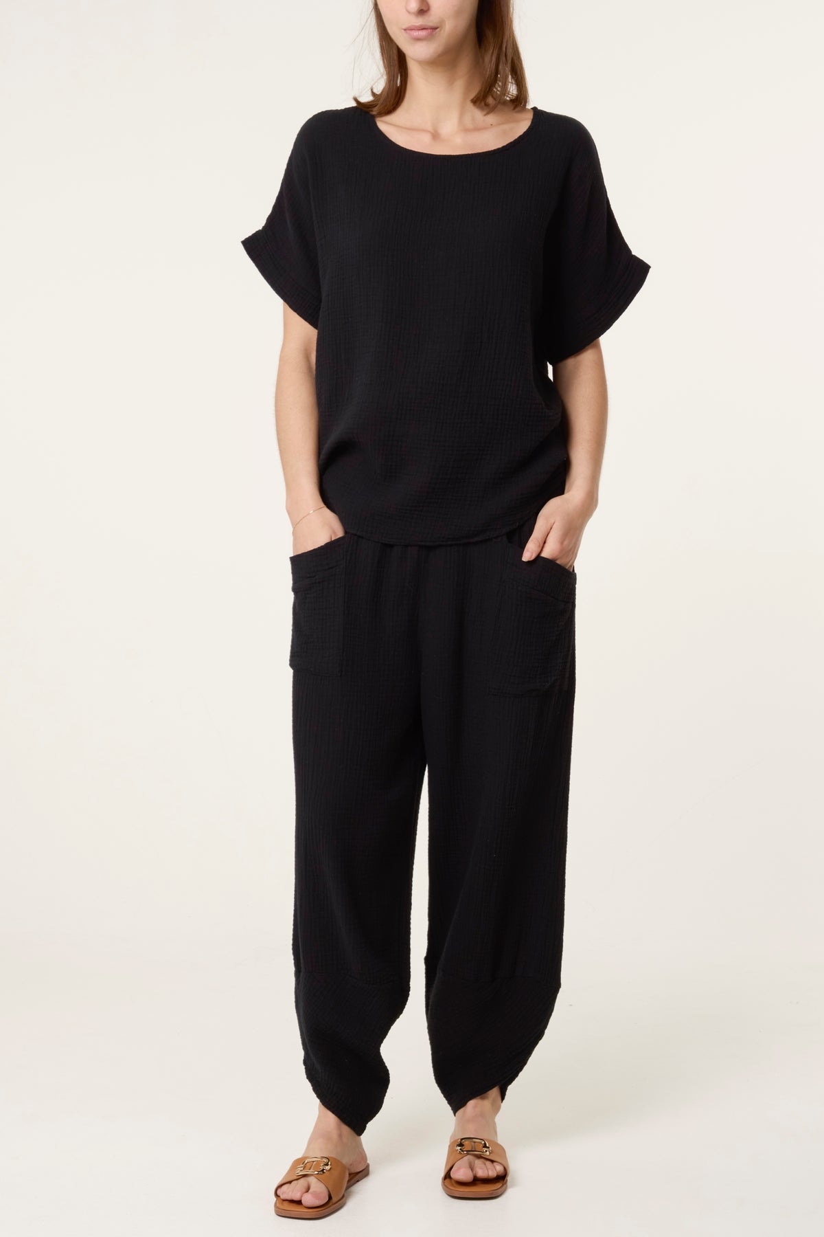 Cheesecloth Top & Barrel Leg Trousers