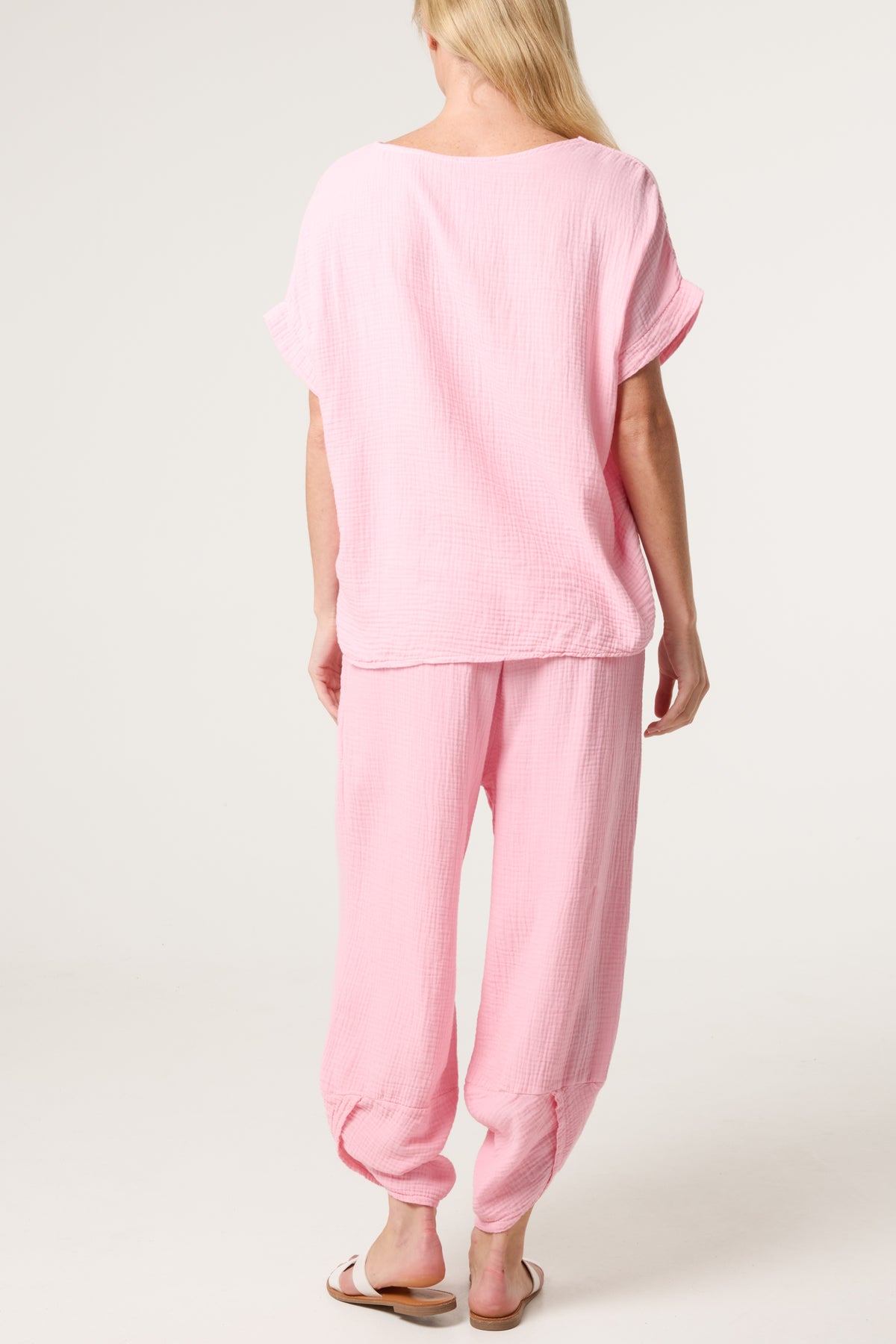 Cheesecloth Top & Barrel Leg Trousers