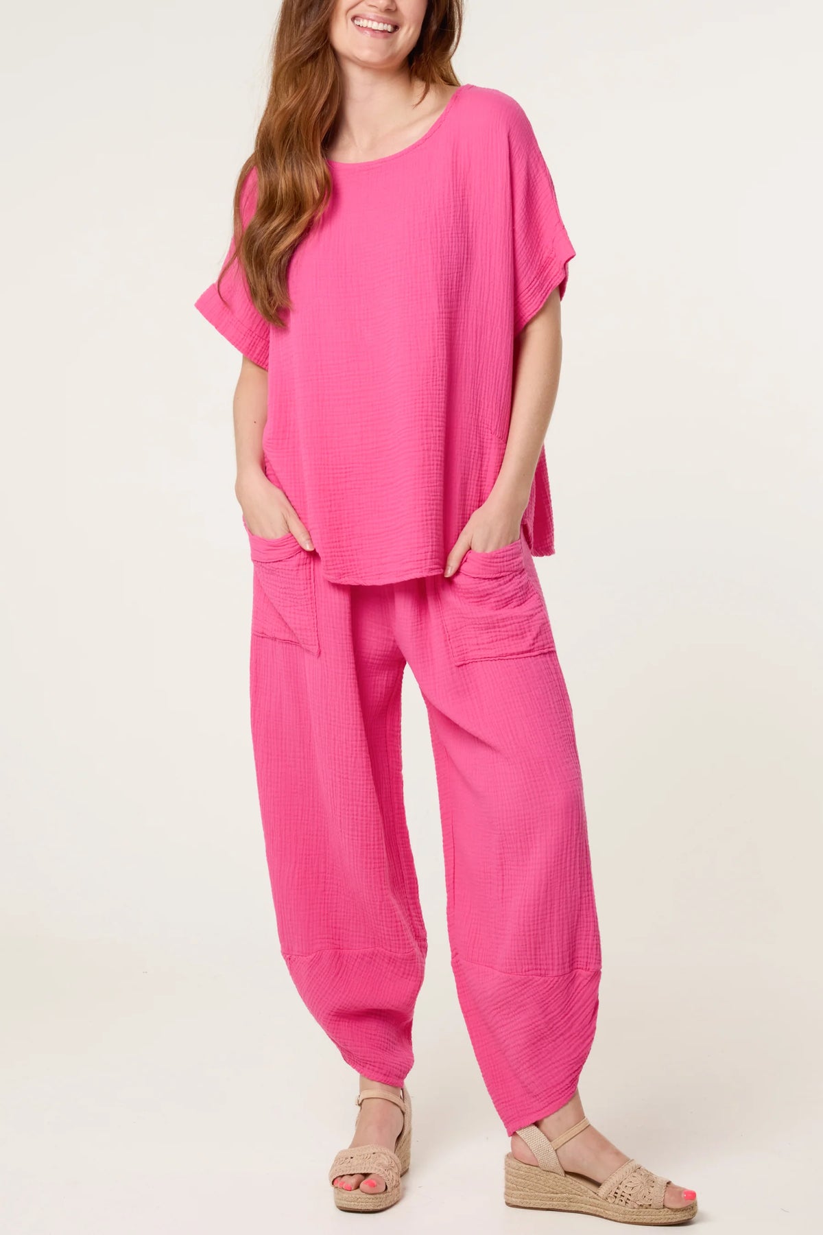Cheesecloth Top & Barrel Leg Trousers