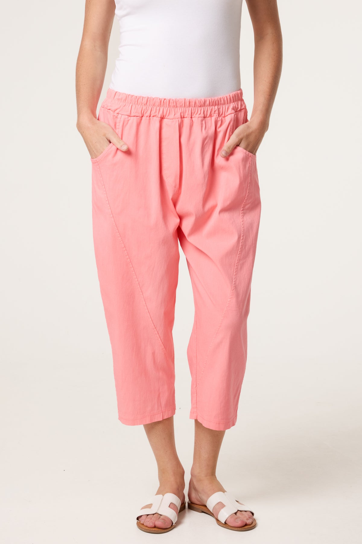 Magic Plain Stretch Capri Trousers