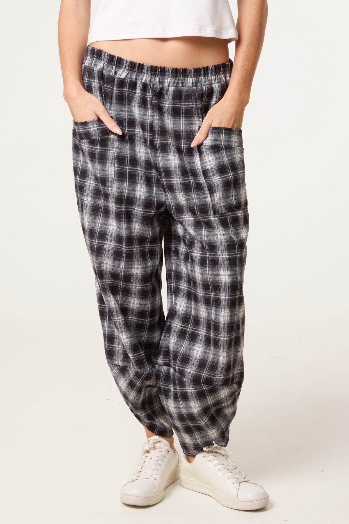 Plaid Loose Fit Trousers