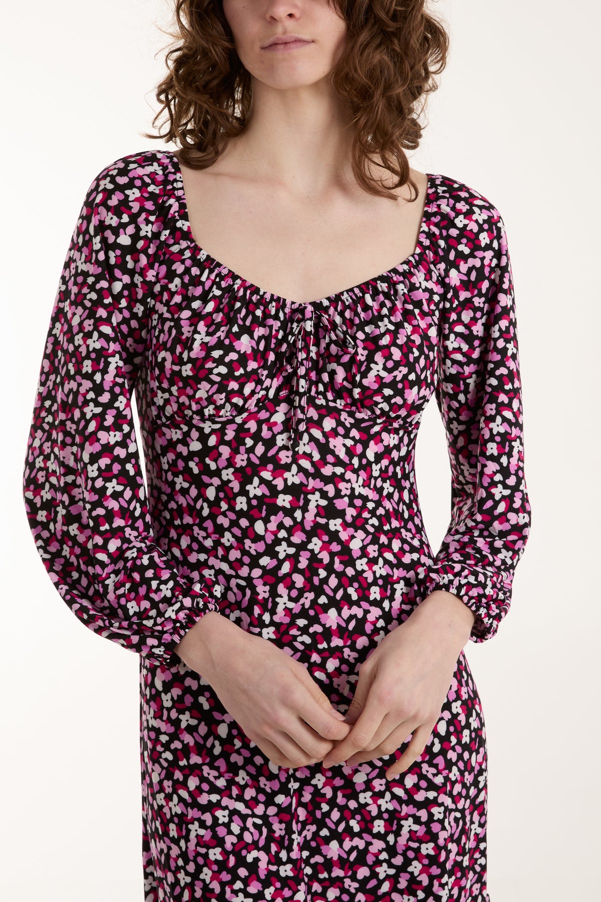 Sweetheart Neckline Ditsy Floral Stretch Midi Dress