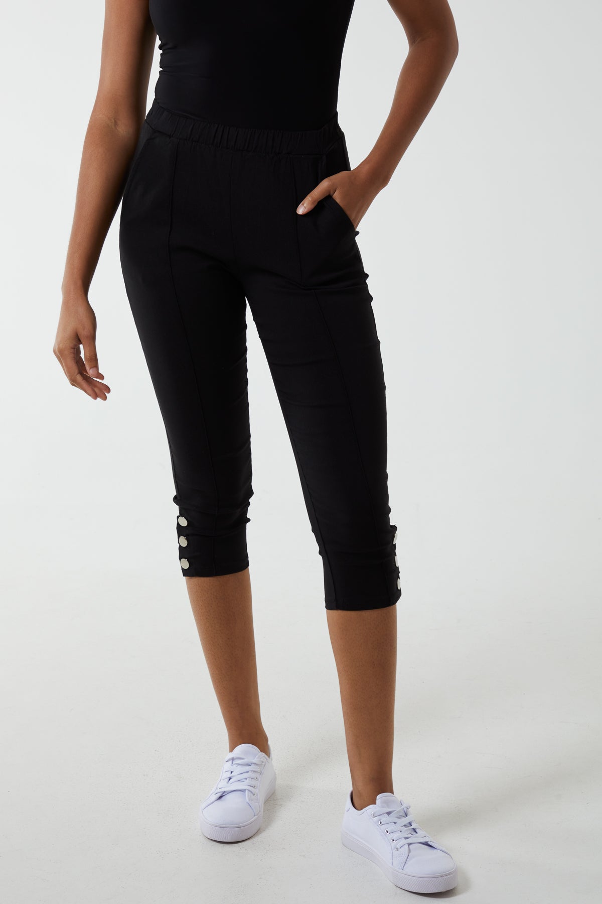 Leg Button Detail Elasticated Crop Trousers