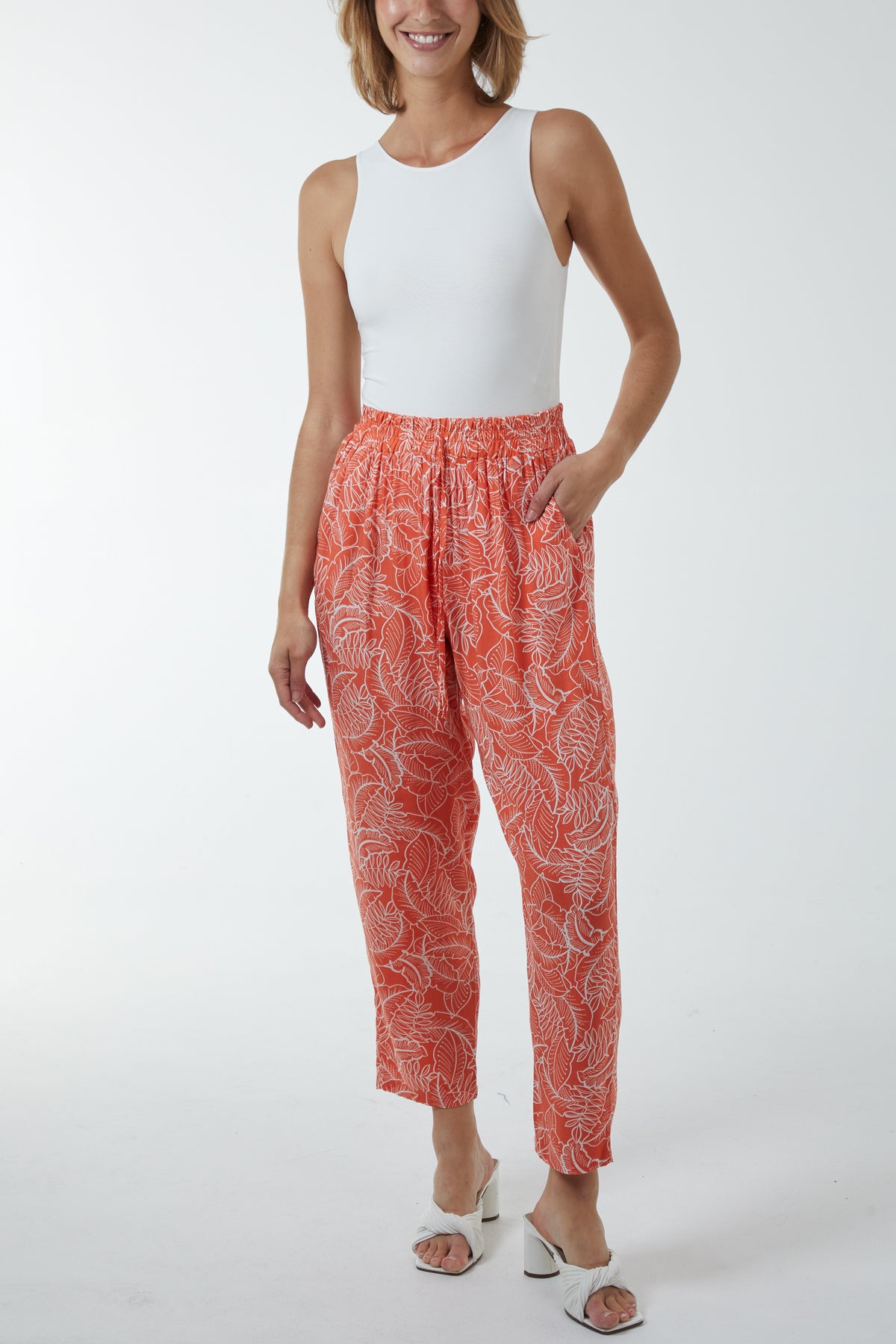 Leaf Print Capri Trousers