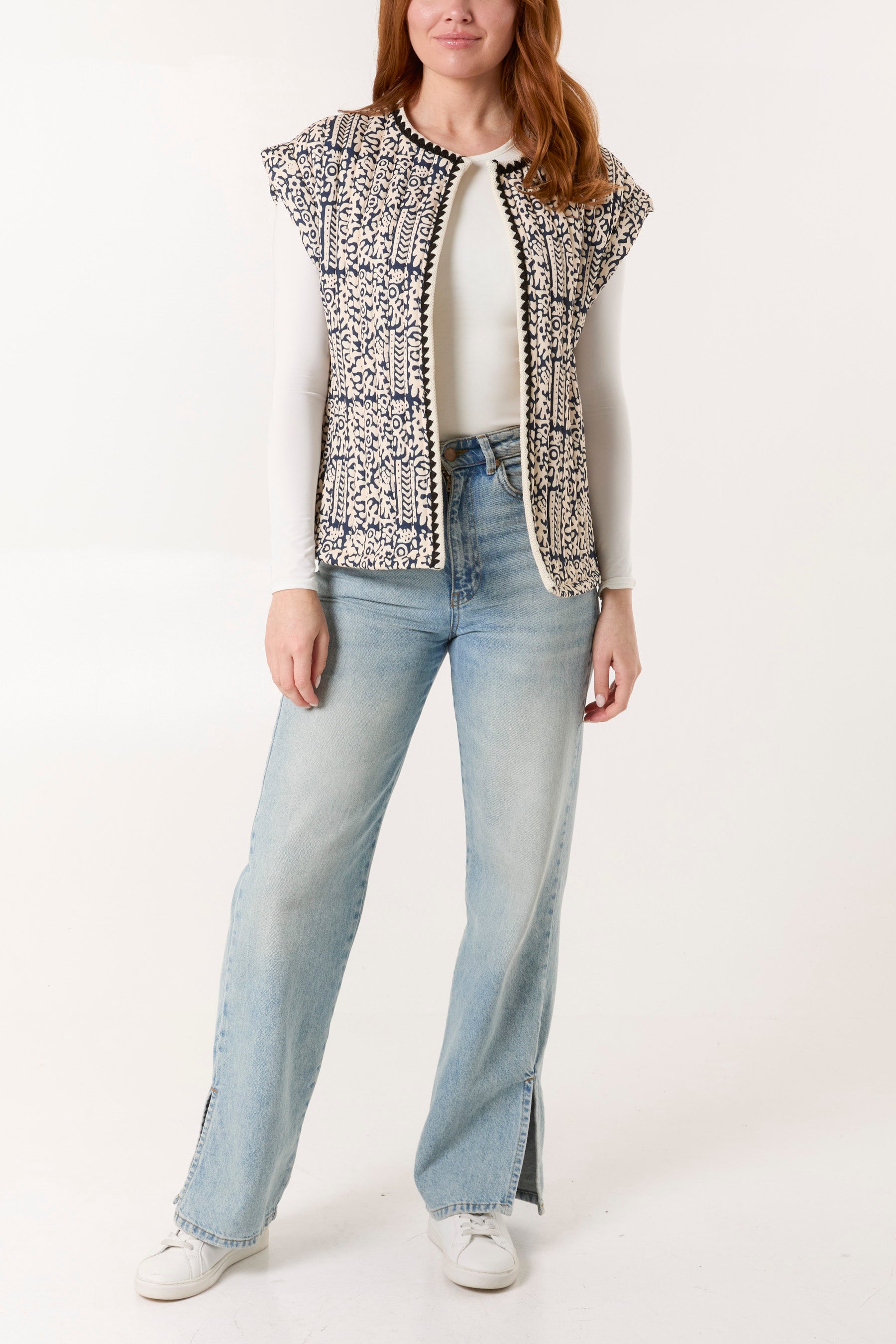 Sleeveless Printed Quilted Jacket