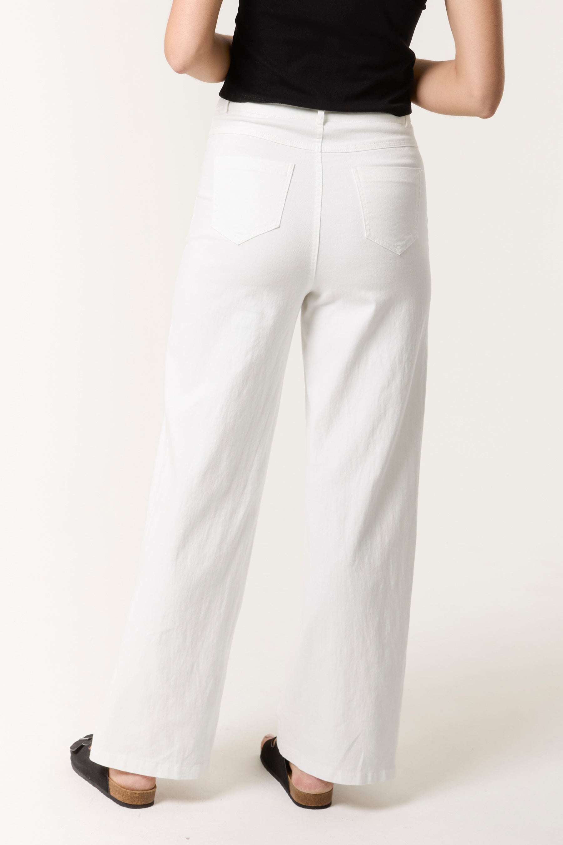 Gold Buttons Wide Leg Jeans